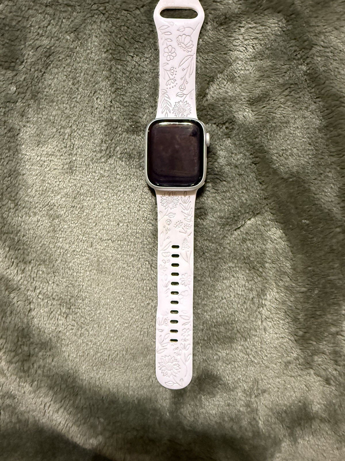 Apple Watch Series 8 41mm GPS + WiFi + Cellular Unlocked Aluminum Case Very Good