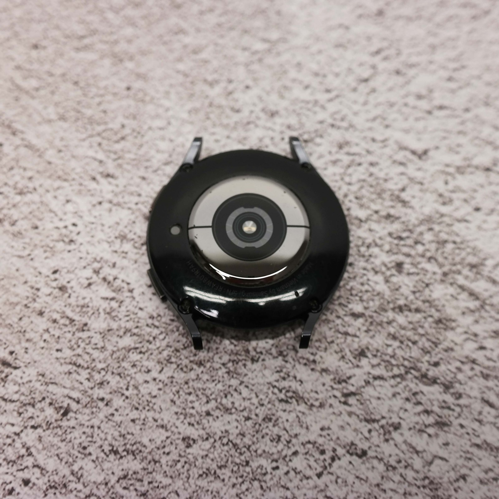 Samsung Galaxy Watch6 SM-R940 44mm Graphite Smartwatch BROKEN
