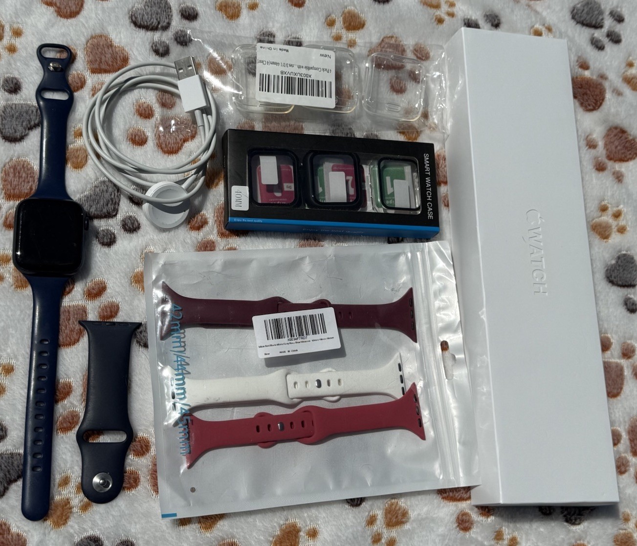 Apple Watch Series 6 44 mm Blue Aluminum Case with Deep Navy Sport Band…