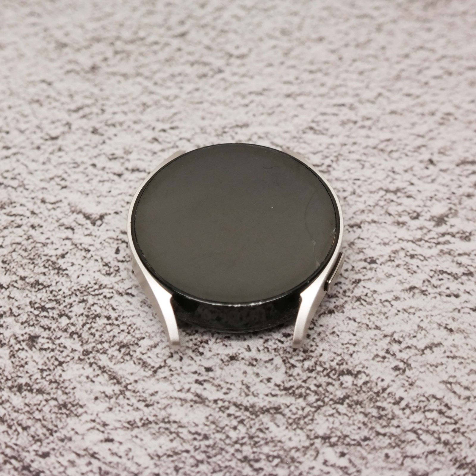 Samsung Galaxy Watch6 SM-R930 40mm Gold Aluminum BROKEN