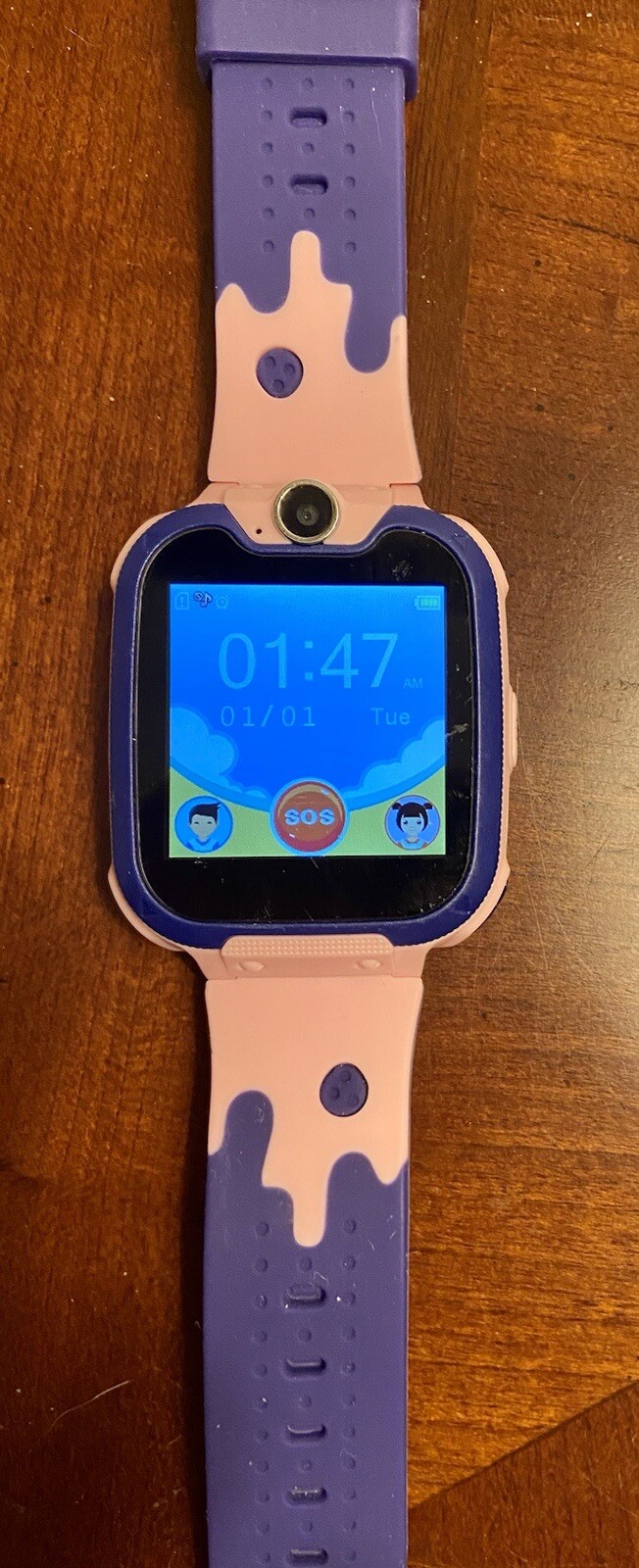 Kids Smartwatch Fits To 8” Wrists Uses SIM Makes Calls Camera Charges With USB
