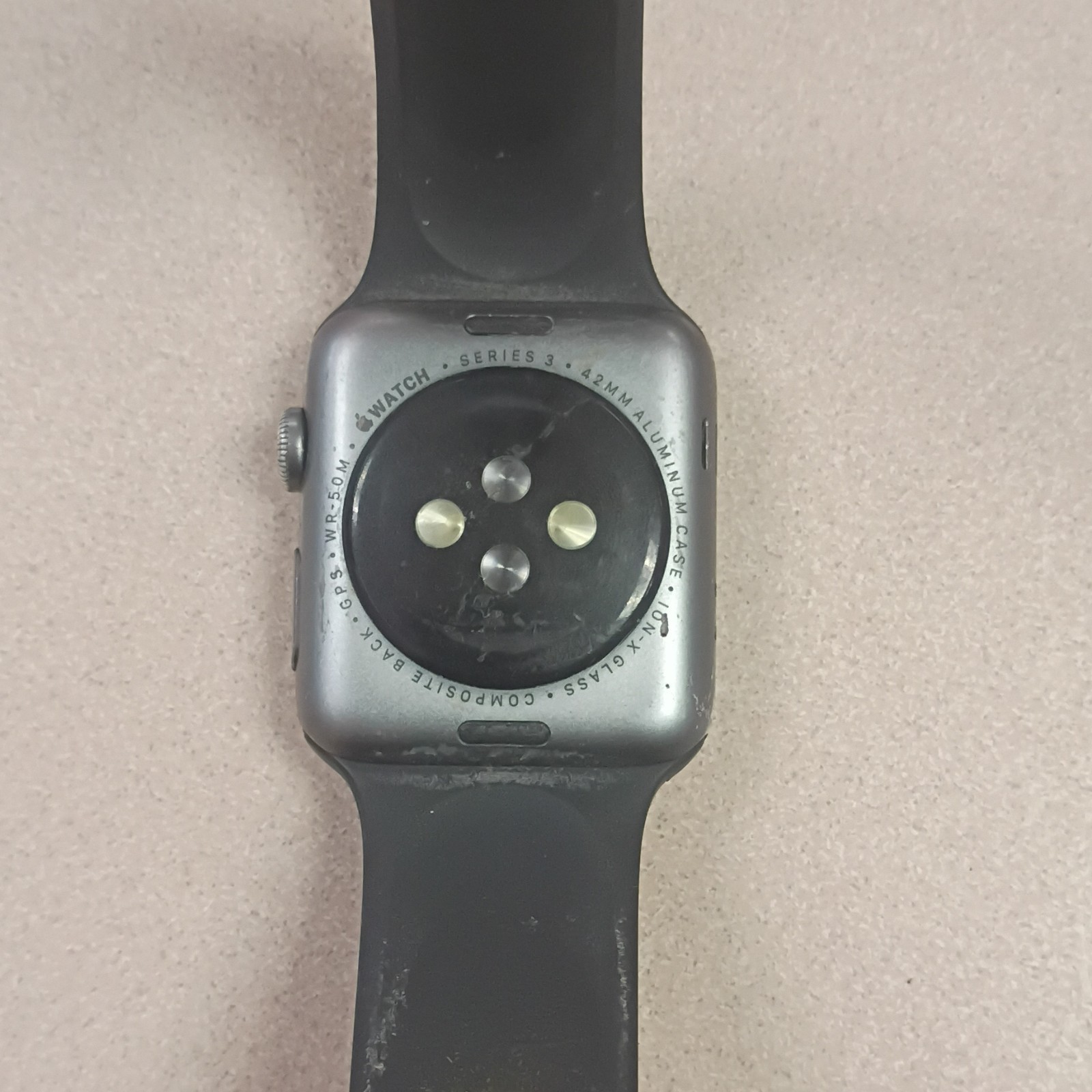 Apple Watch Series 3 A1859 42mm Silver Aluminum Case Black Silicone Band GPS 8GB