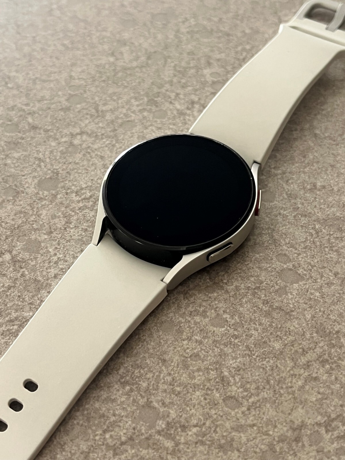 Unlocked Samsung Galaxy Watch4 SM-R860 40mm Aluminum Case