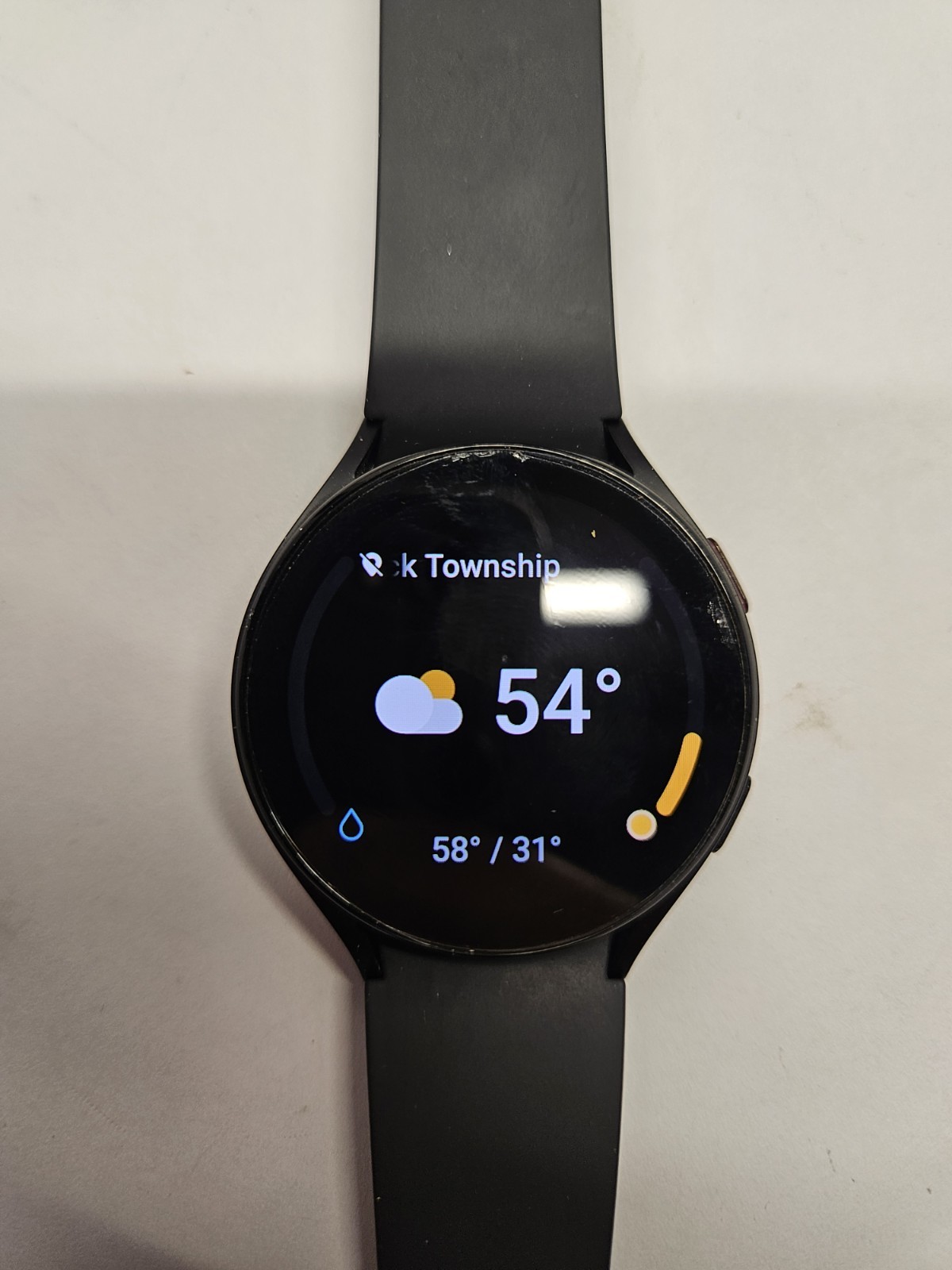 Watch Samsung Galaxy 5 Model SM-R915U 44 mm GPS LTE Sapphire Crystal (Scratched)