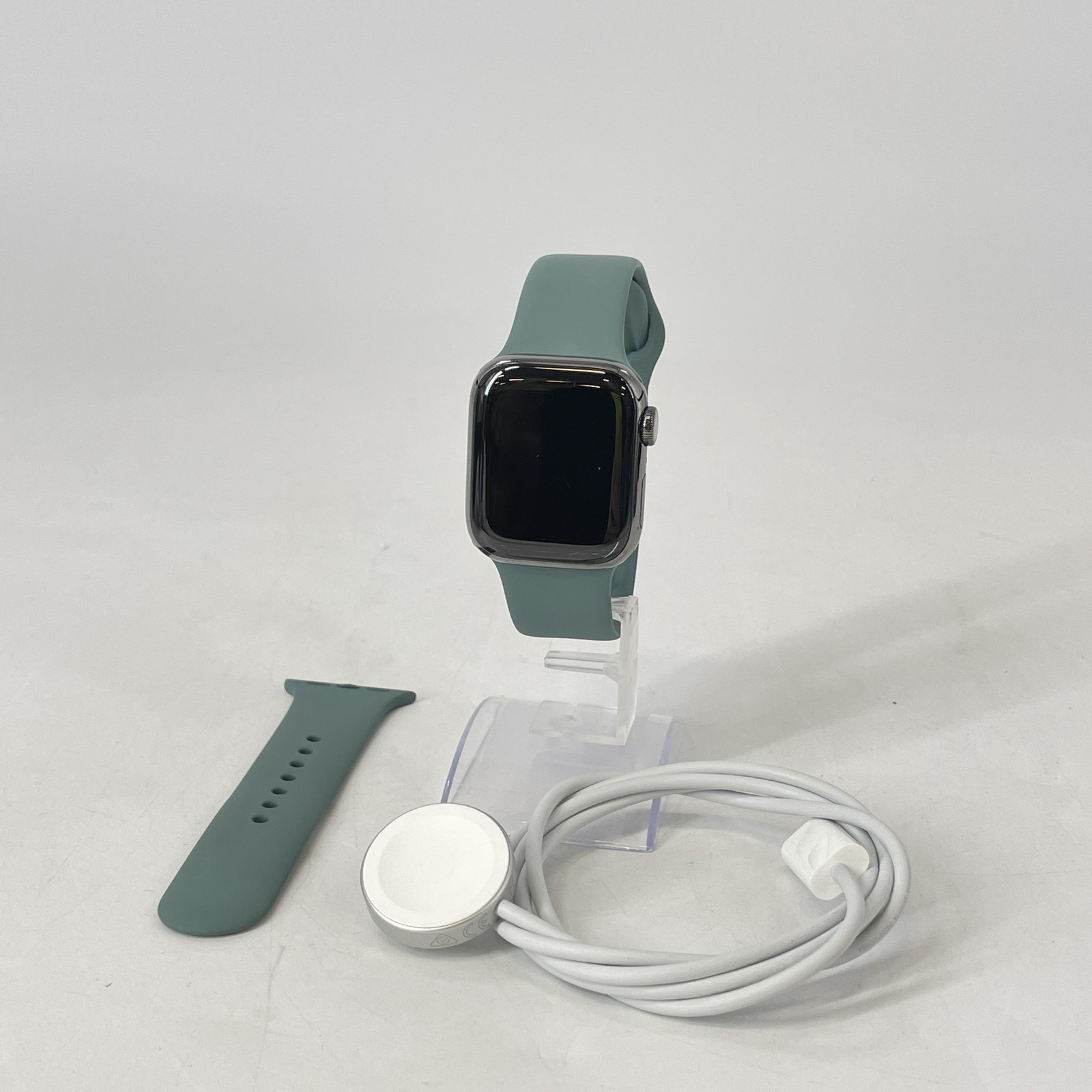 Apple Watch (Series 7) 41mm Graphite Stainless Steel (LTE) w/ Sport – Very Good