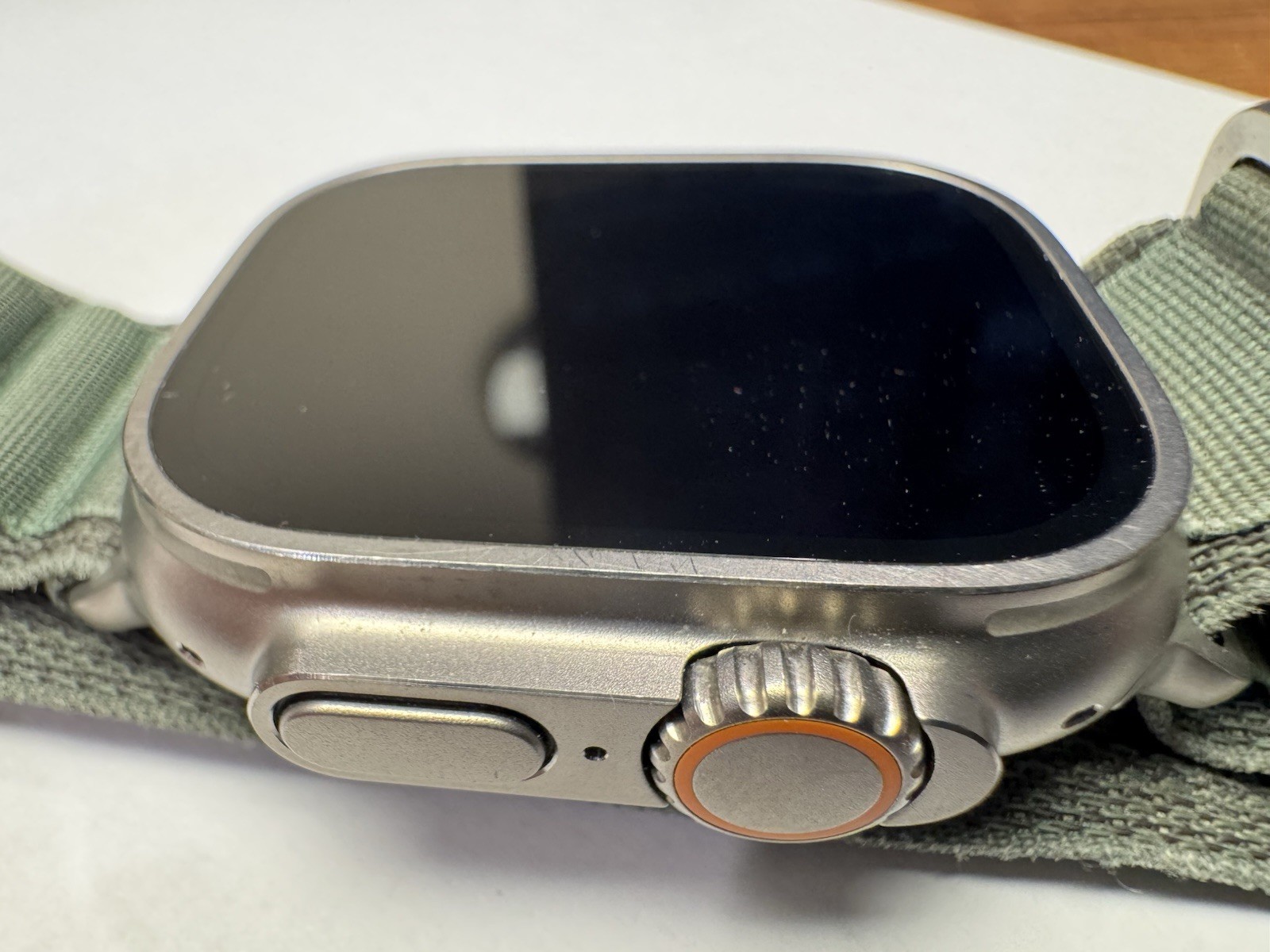 UNLOCKED Apple Watch Ultra 1ST GEN 49mm Gray Titanium Case Green Nylon Band