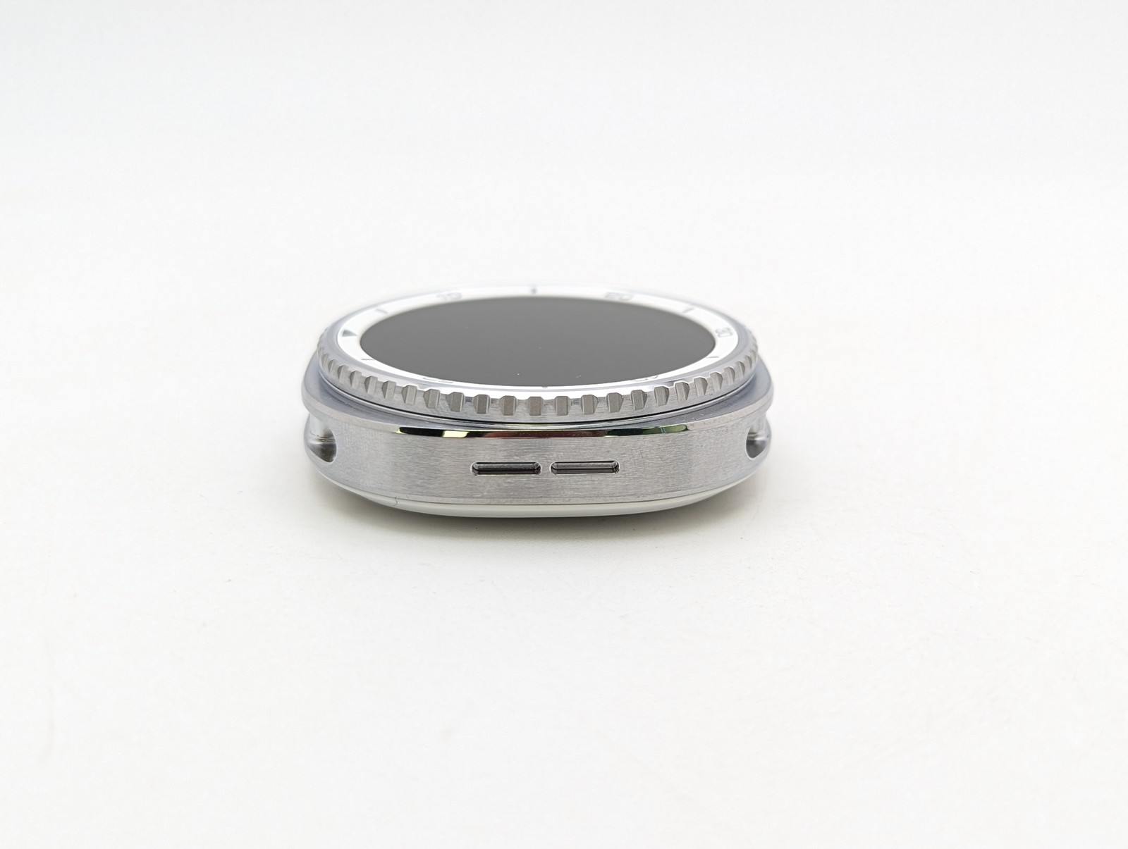 Samsung Galaxy Watch8 Classic 46mm L505U | White | Stainless Steel | GPS + LTE