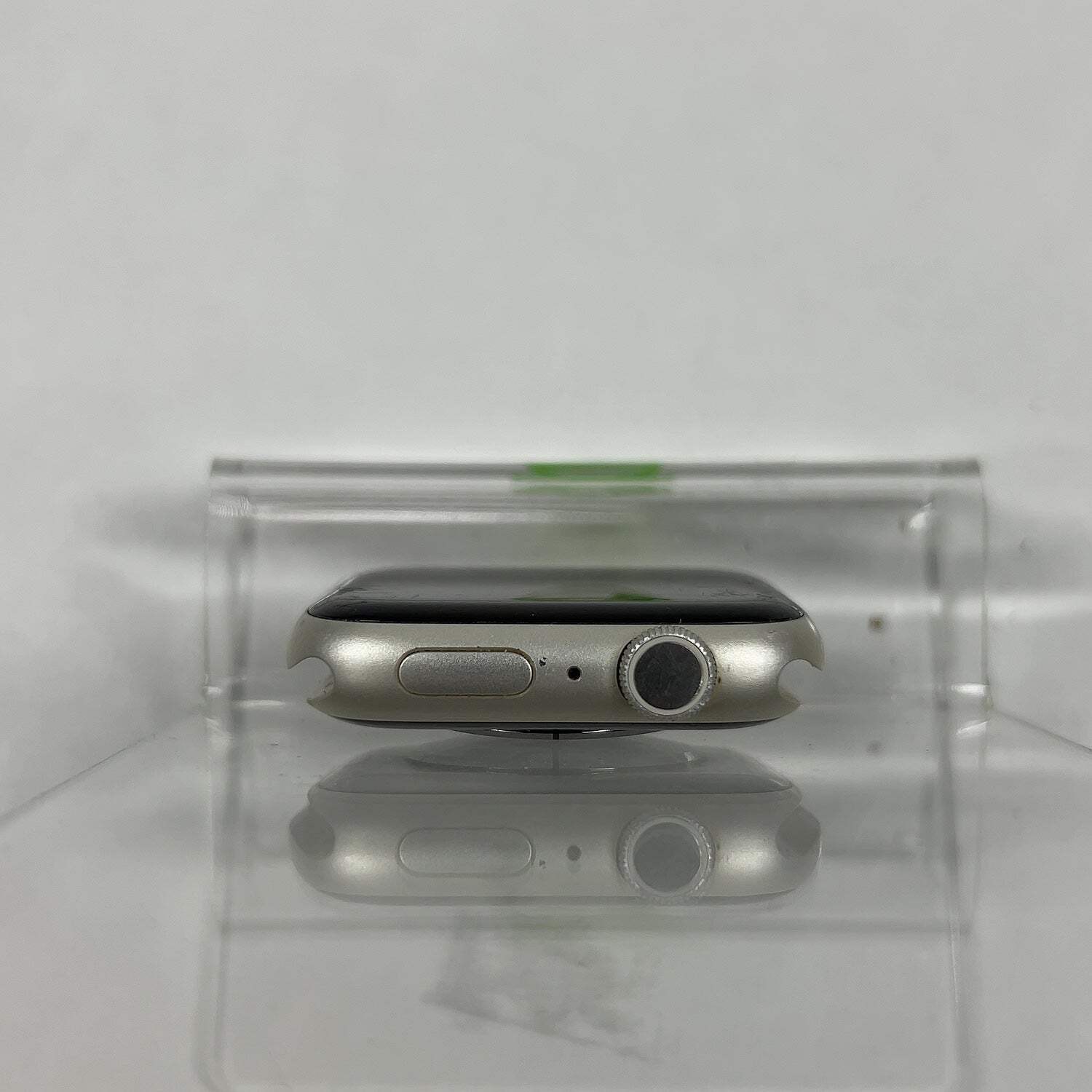 GPS Only Apple Watch Series 8 45MM Starlight Aluminum MNUQ3LL/A Face Only