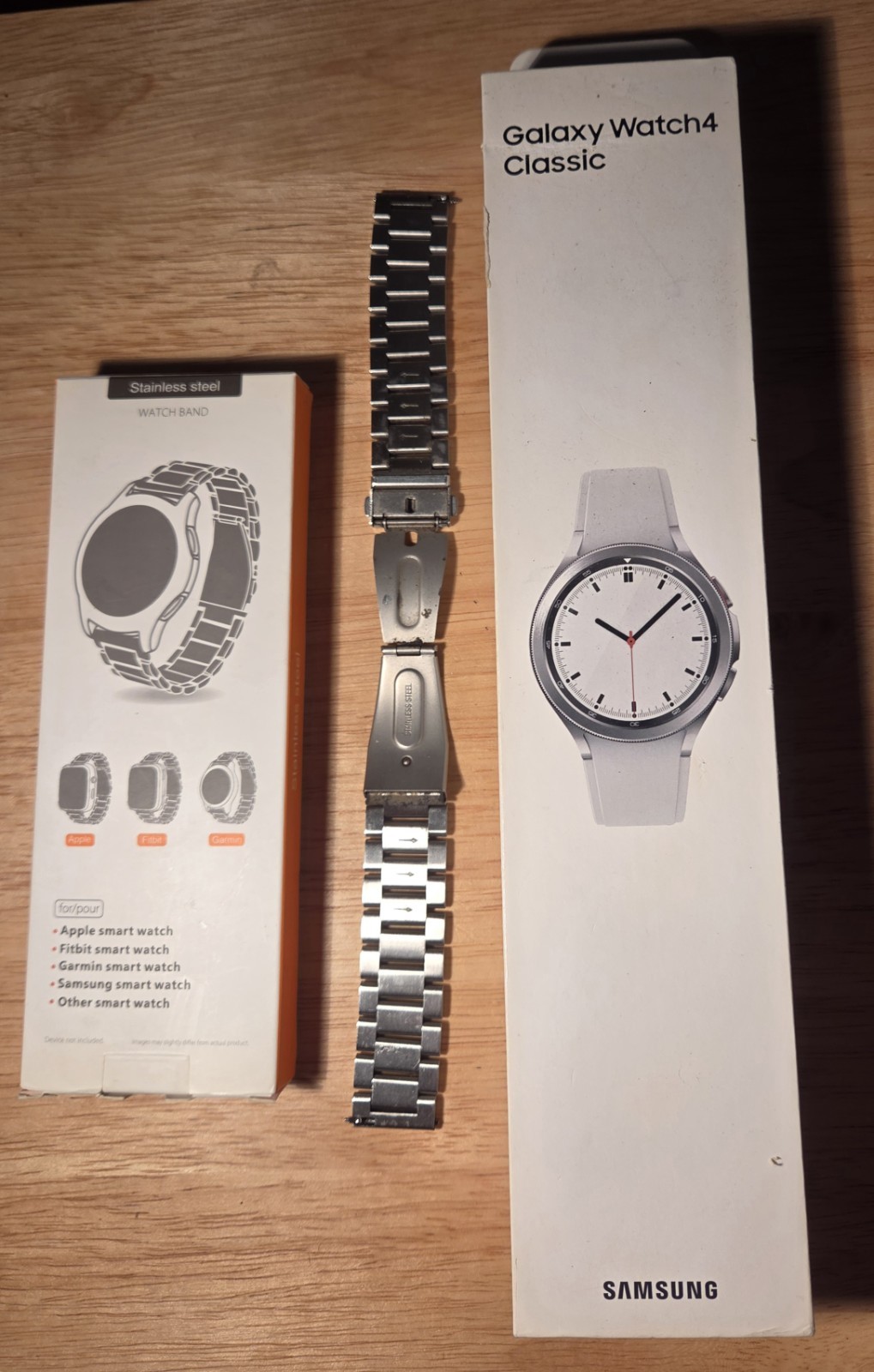 Samsung Galaxy Watch4 Classic SM-R880 42mm White & Silver Stainless Steel Bands