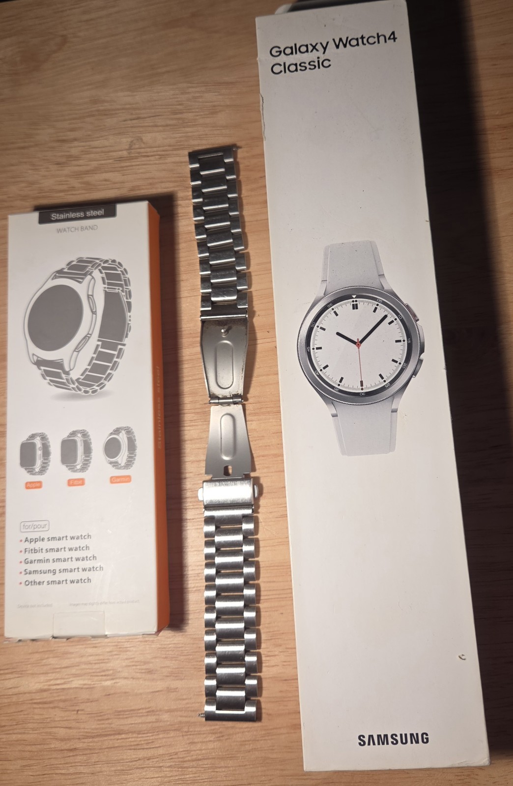 Samsung Galaxy Watch4 Classic SM-R880 42mm White & Silver Stainless Steel Bands