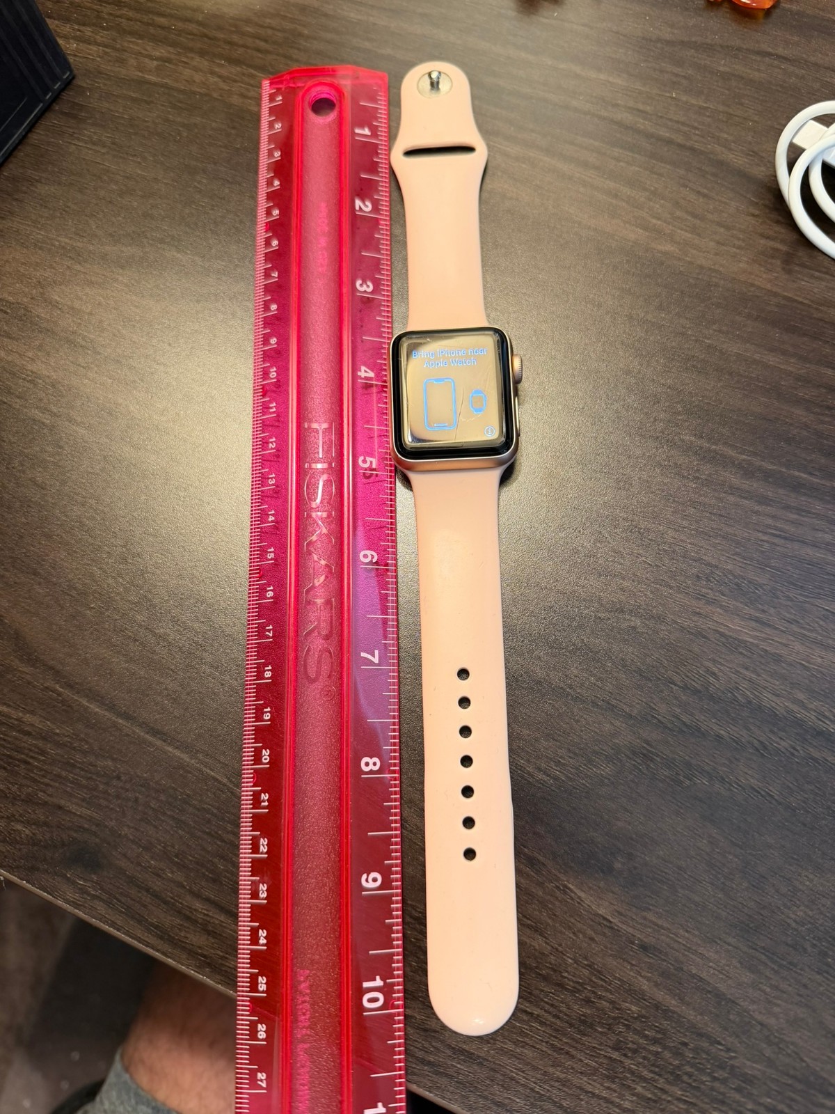 Apple Watch Series 3 38mm GPS Rose Gold Aluminum Pink Sport Band