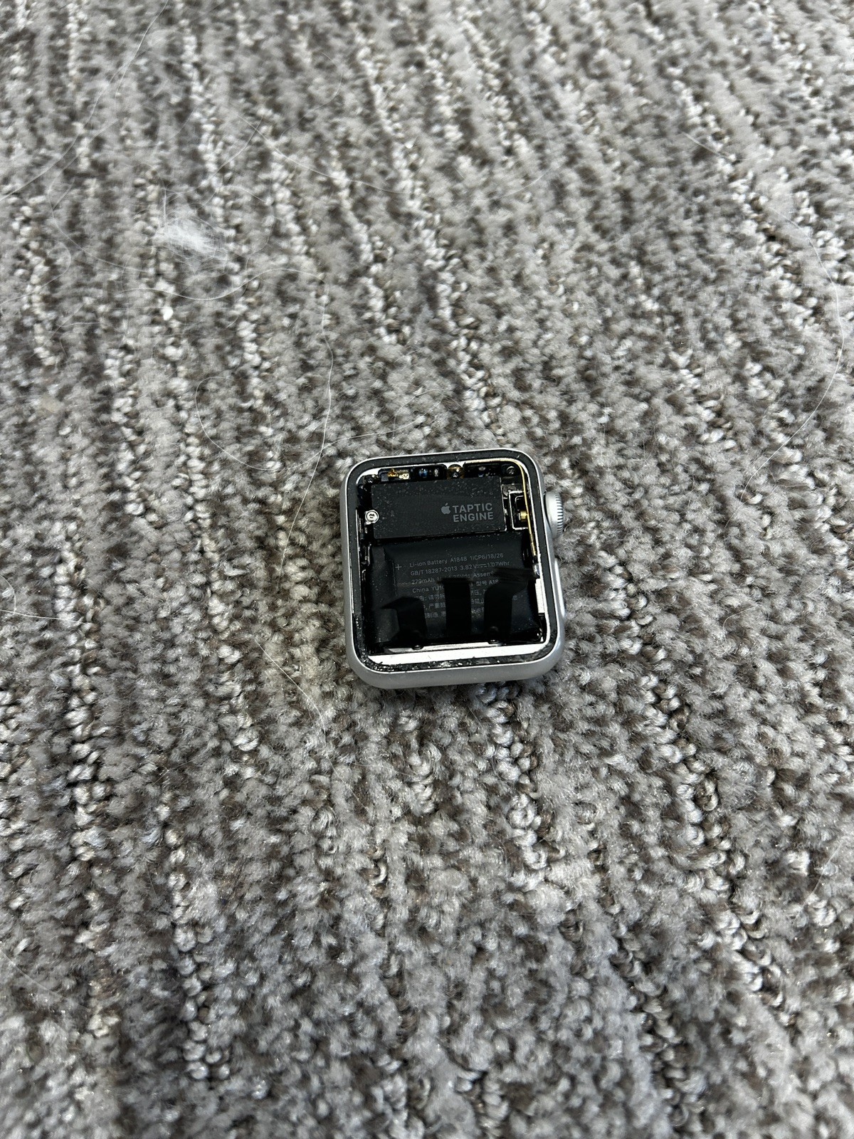 APPLE Watch Series 3 GPS LTE 38MM Aluminum Case A1860 For Parts Or Repair