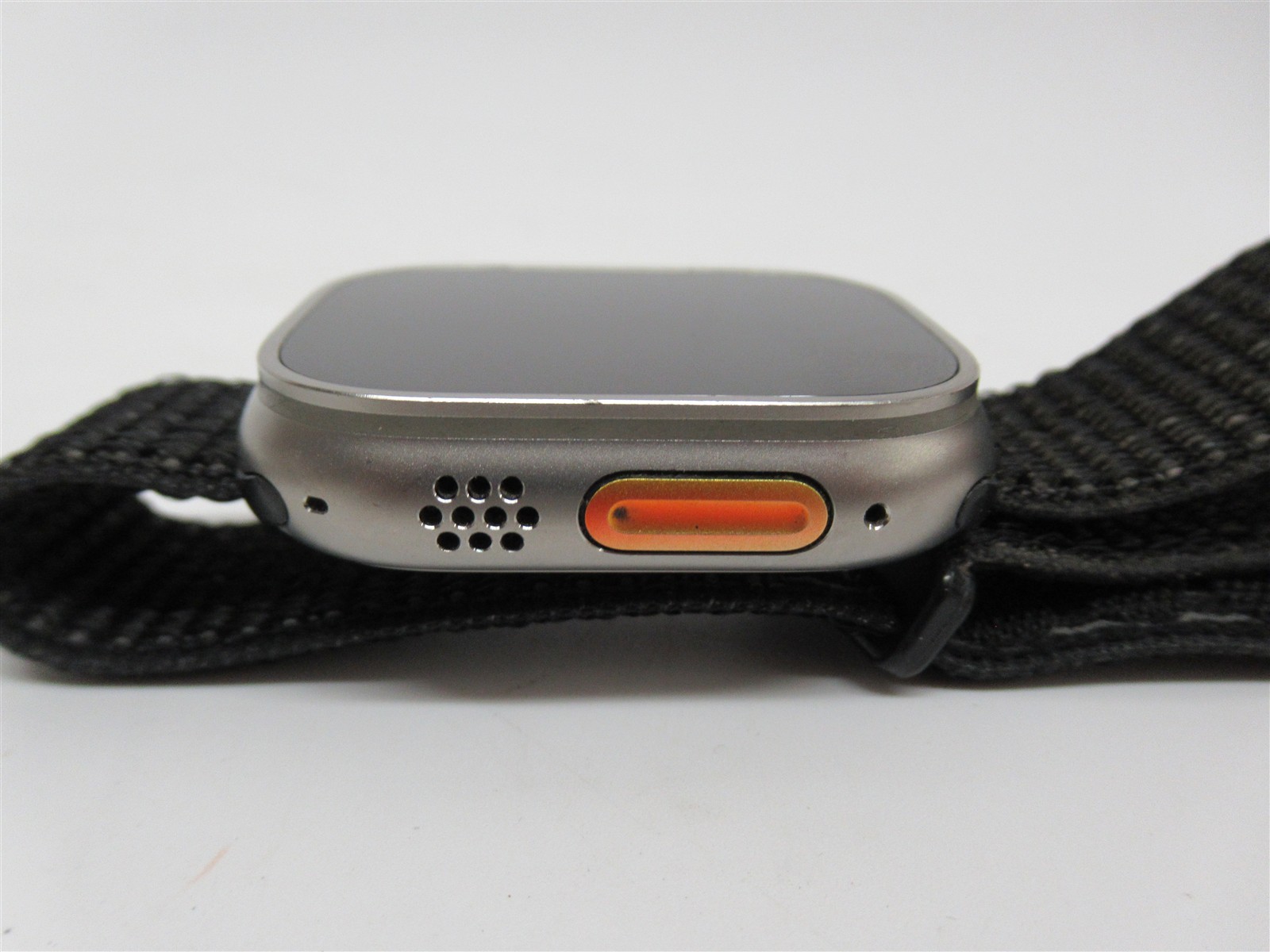 Apple Watch Ultra 49mm Titanium & Ceramic GPS/LTE GP3138026