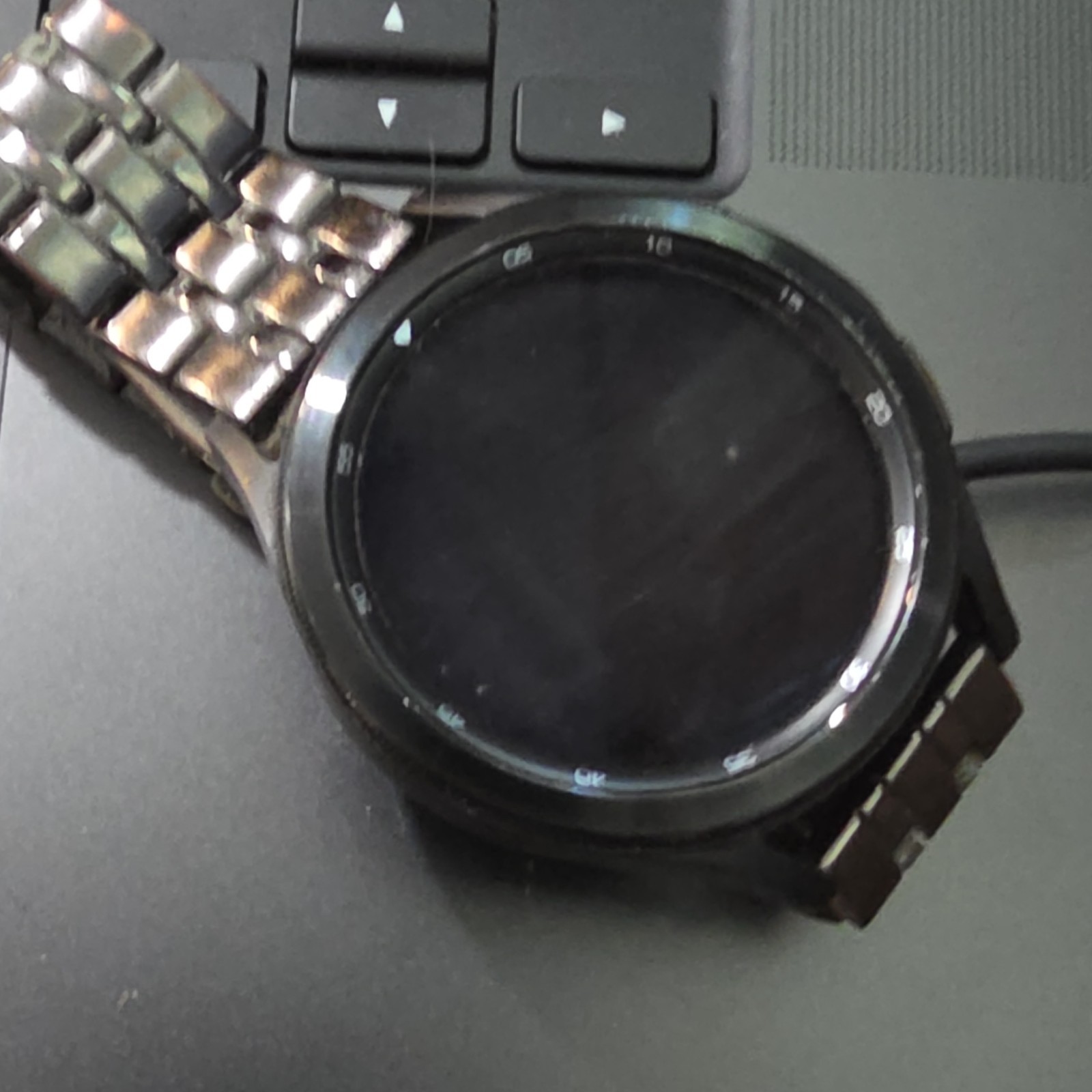 Samsung Black Metal Smart Watch 46mm Silver Band Bluetooth Android iOS