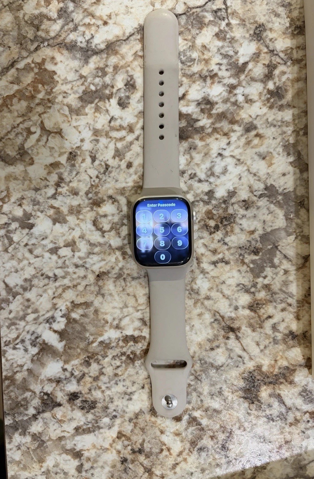 Apple Watch Series 9 45mm Starlight Aluminum Face GPS A2980