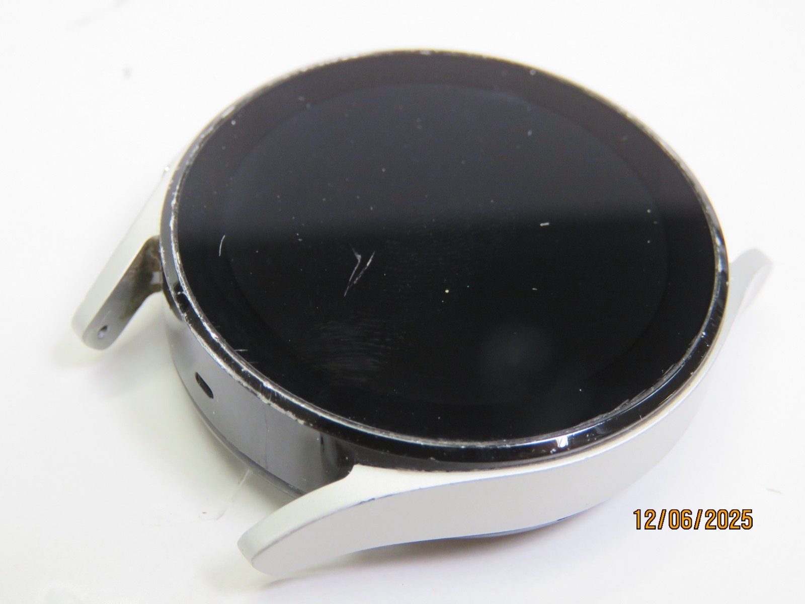 Samsung Galaxy Watch4 SM-R860 40mm Aluminum Case – Silver [DP399]
