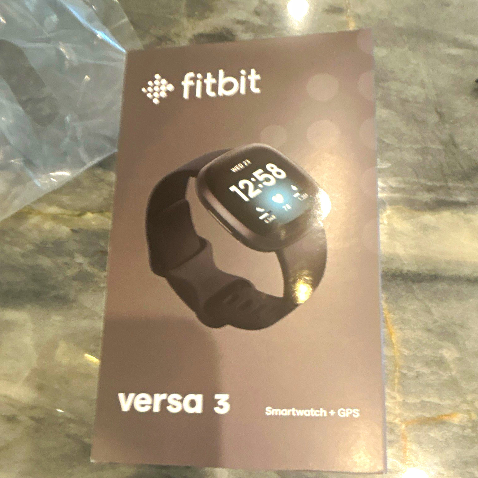 Fitbit Versa 3 GPS Smartwatch Black 40mm Aluminum Case Silicone Band Bluetooth