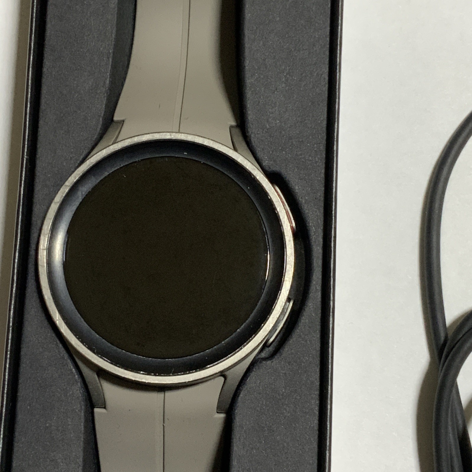 Samsung Galaxy Watch5 Pro SM-R920 45mm Titanium Case with D-Buckle Sport Band