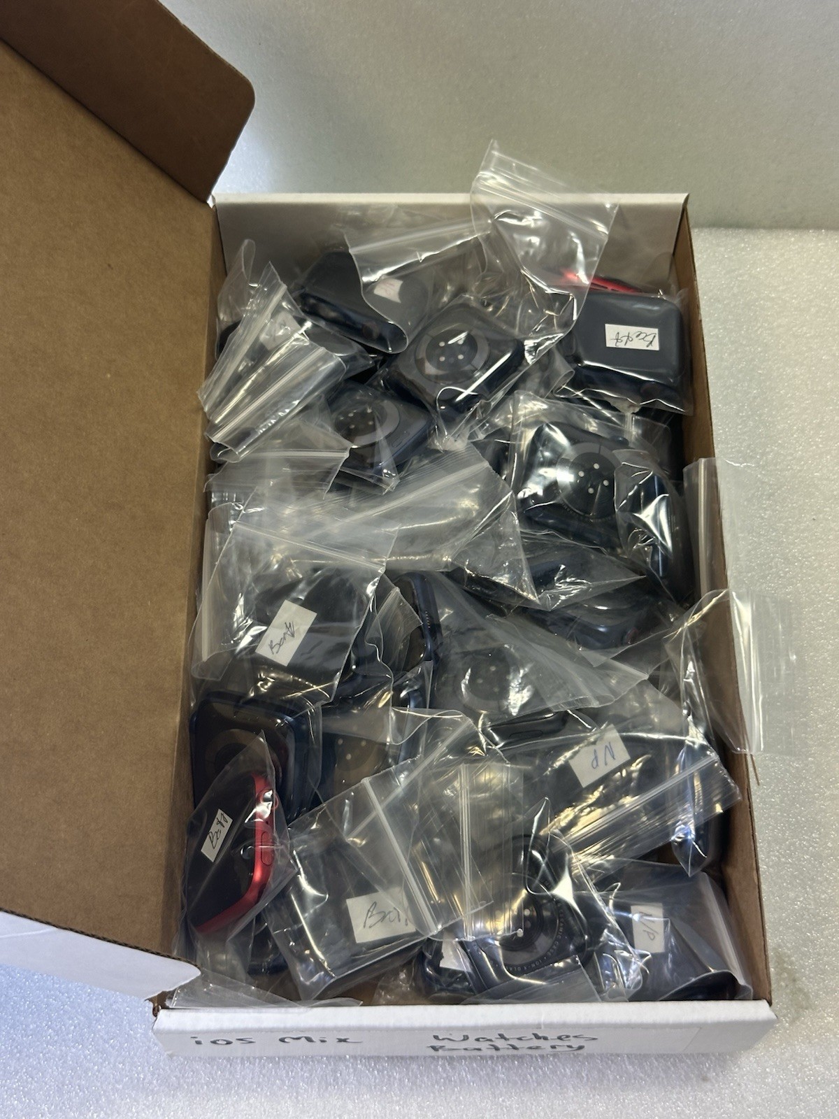 LOT OF 87 Apple Watch Series 1-10, SE 1st, 2nd. MIX of Models, Colors and GB