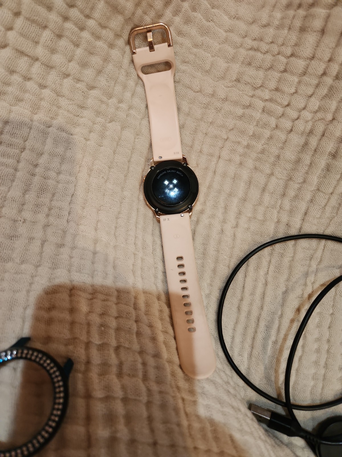 Samsung Galaxy Watch Active 40mm (SM-R500) Rose Gold Extra Face Covers