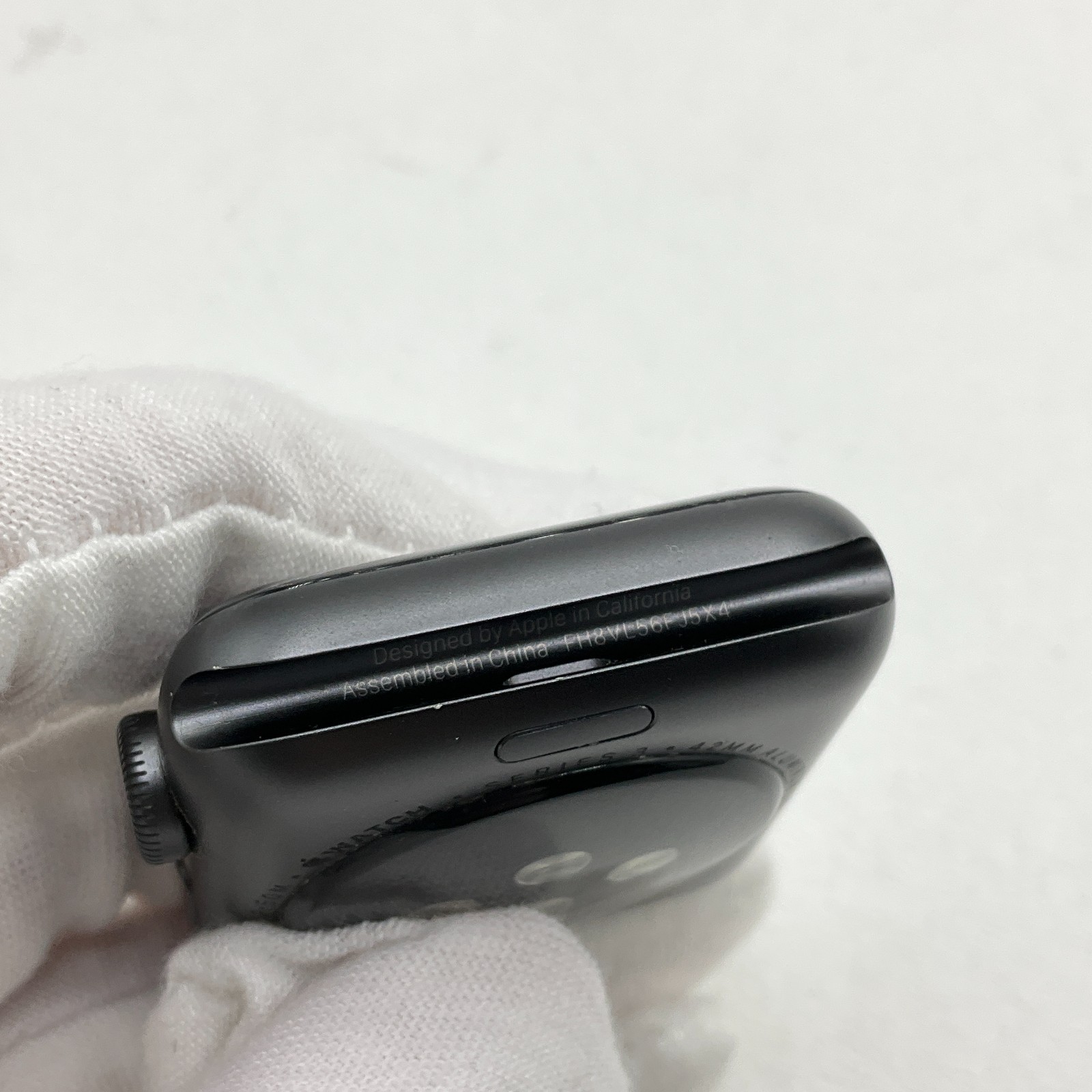 Apple Watch Series 3 GPS 42MM Blsck Aluminum Case A1859 with Strap