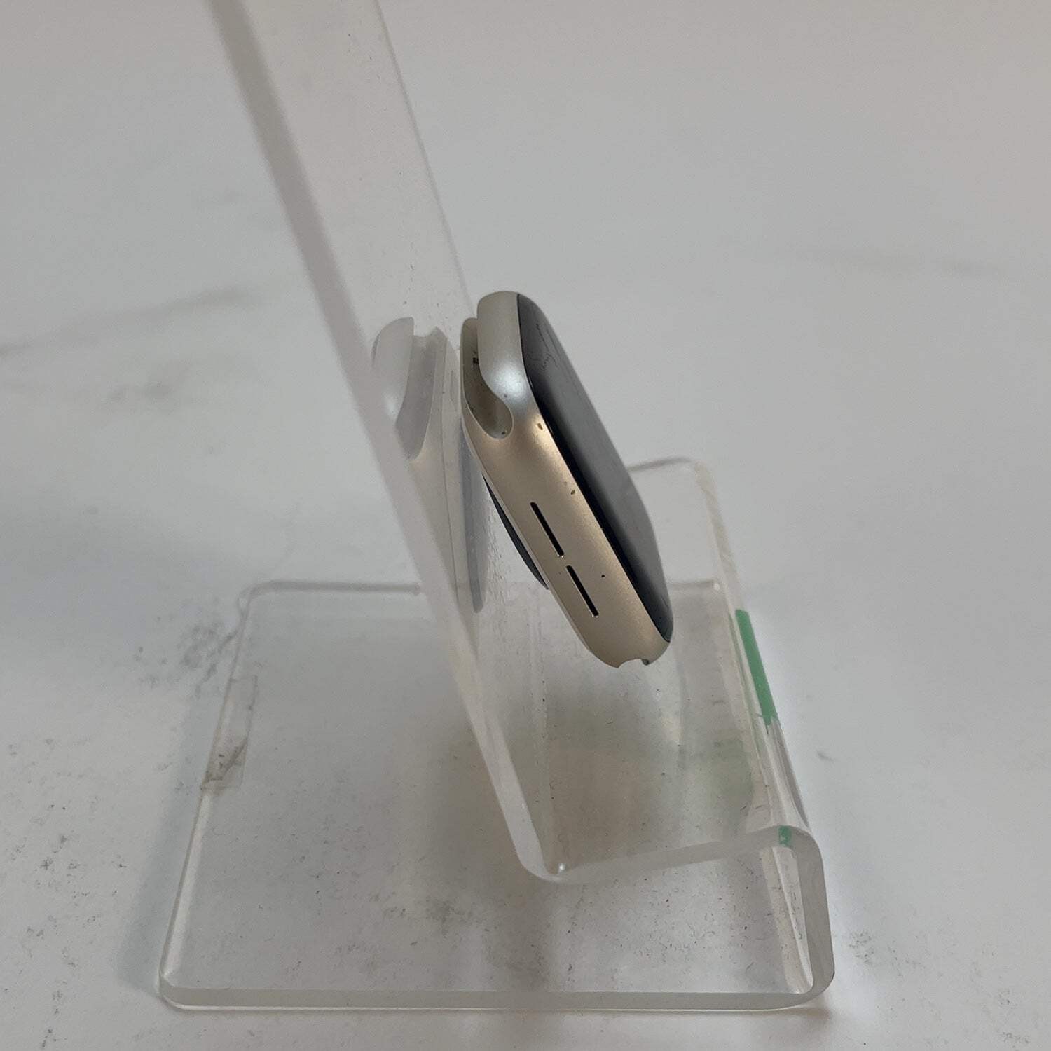 GPS Only Apple Watch SE 2nd Gen 40MM Starlight Aluminum MXFY3LL/A Face Only