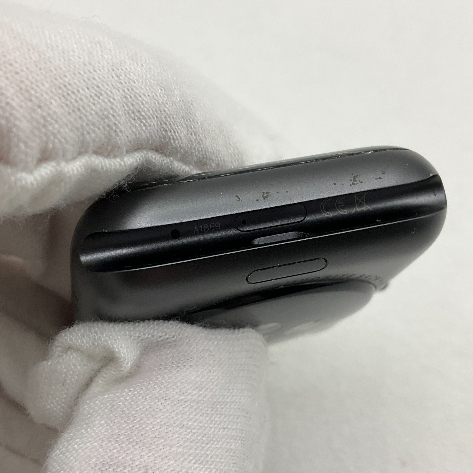 Apple Watch Series 3 GPS 42MM Blsck Aluminum Case A1859 with Strap