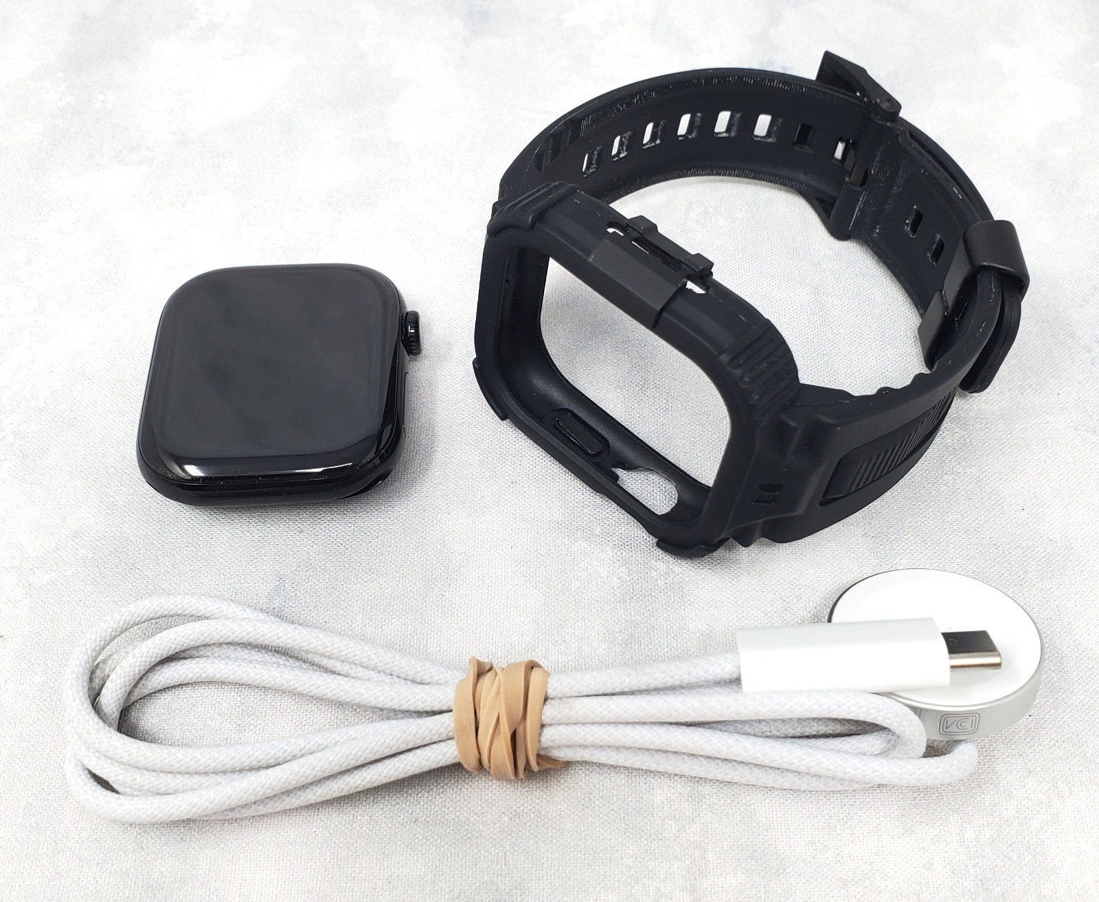 Apple Watch – Series 11 – 46mm – GPS – Jet Black Aluminum – Rugged Case Band