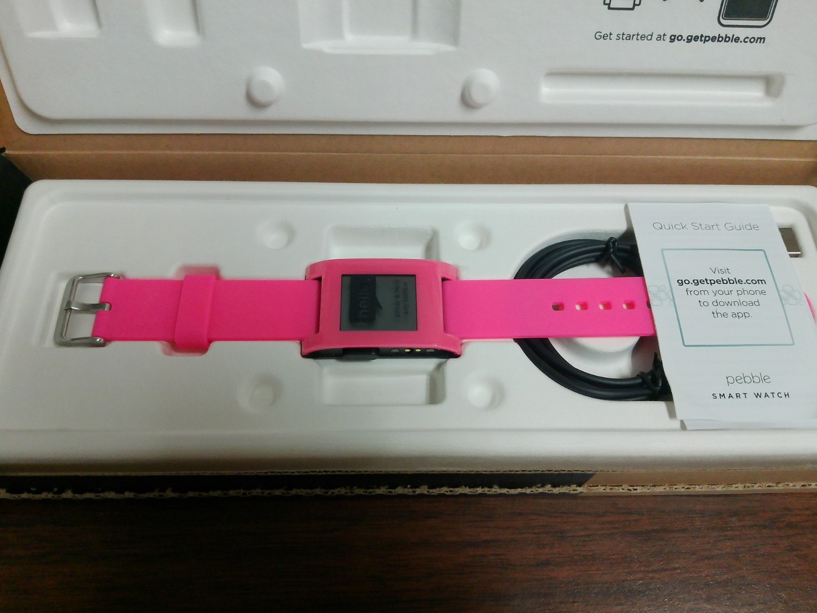 Pebble Classic Smartwatch 301Pink OEM brand new open box