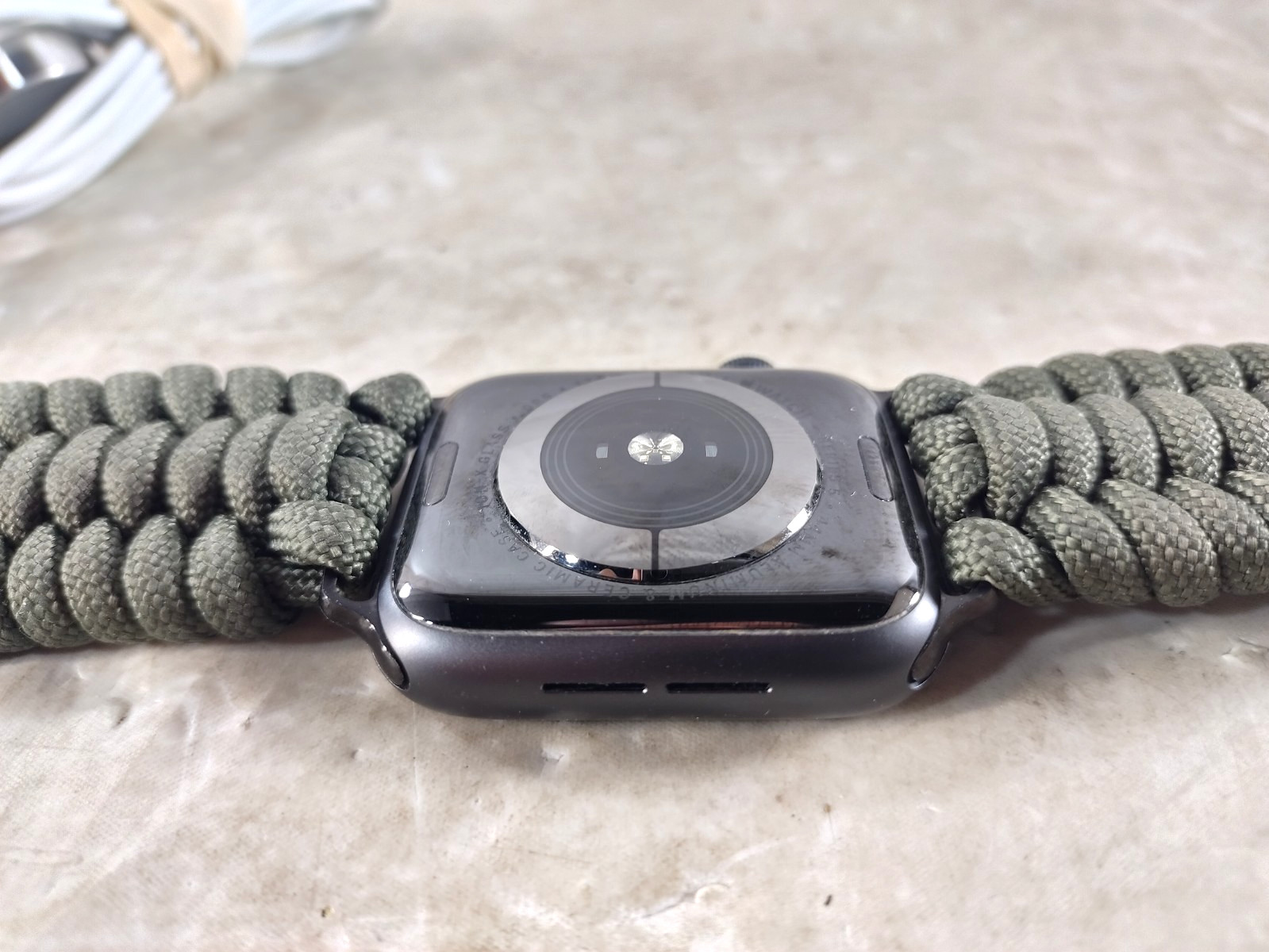 Apple Watch Series 5 44mm Space Gray Aluminum (GPS + Cellular)