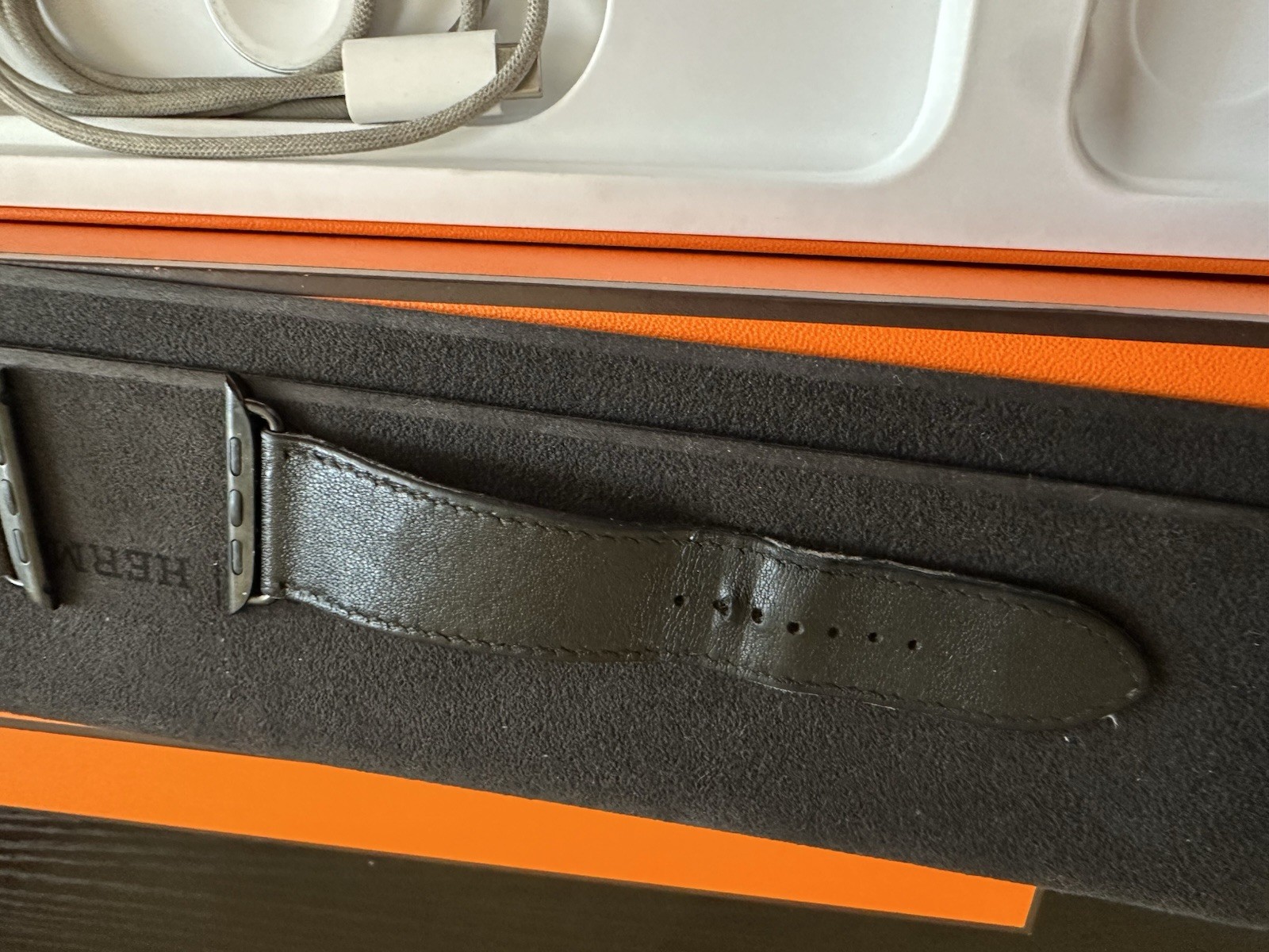 Apple Watch Series 6 Hermès 44mm Noir Edition L/XL bands GPS+ Cellular