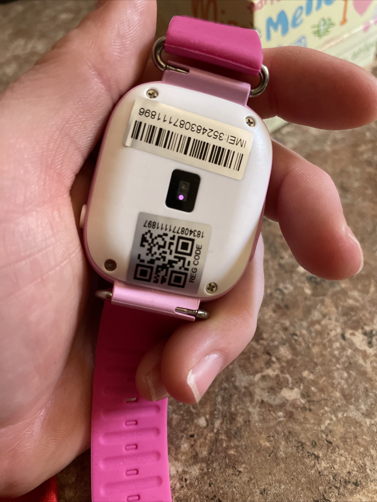 NEW kids Smartwatch GPS locator SeTracker 2 pink