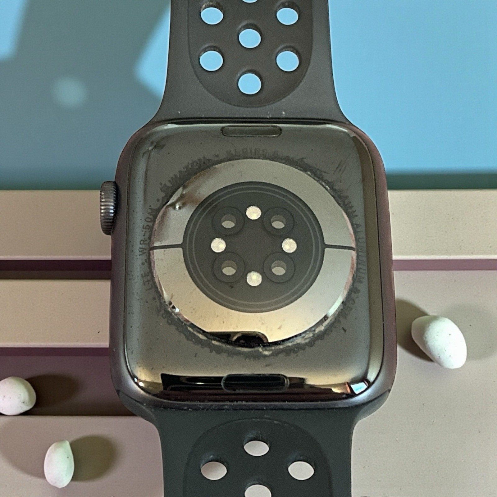 Apple Watch Series 6 44mm, 32GB, Unlocked, Aluminum Black