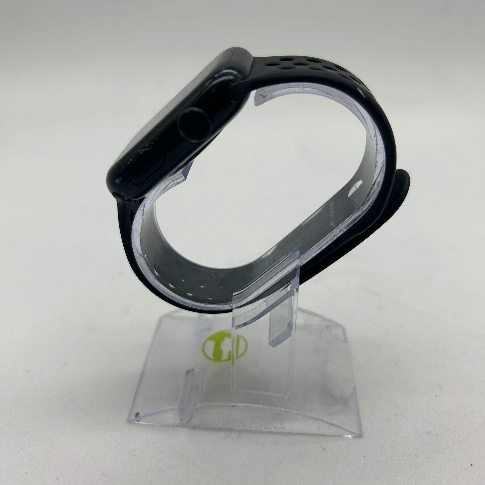 GPS Only Apple Watch Series 8 45MM Black Aluminum Black Nike Sport Loop A2771