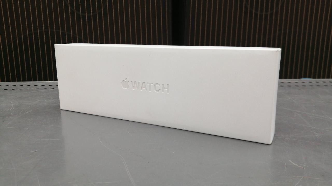 Apple Watch Series 6 64GB GPS Space Gray Aluminum Smartwatch, 97% Battery
