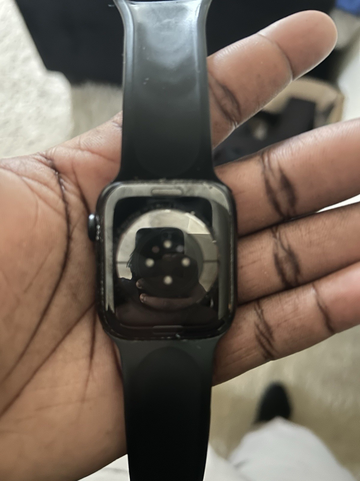 Apple Watch Series 5 44mm 32GB Heart Rate Monitor Black Aluminum w/ Band