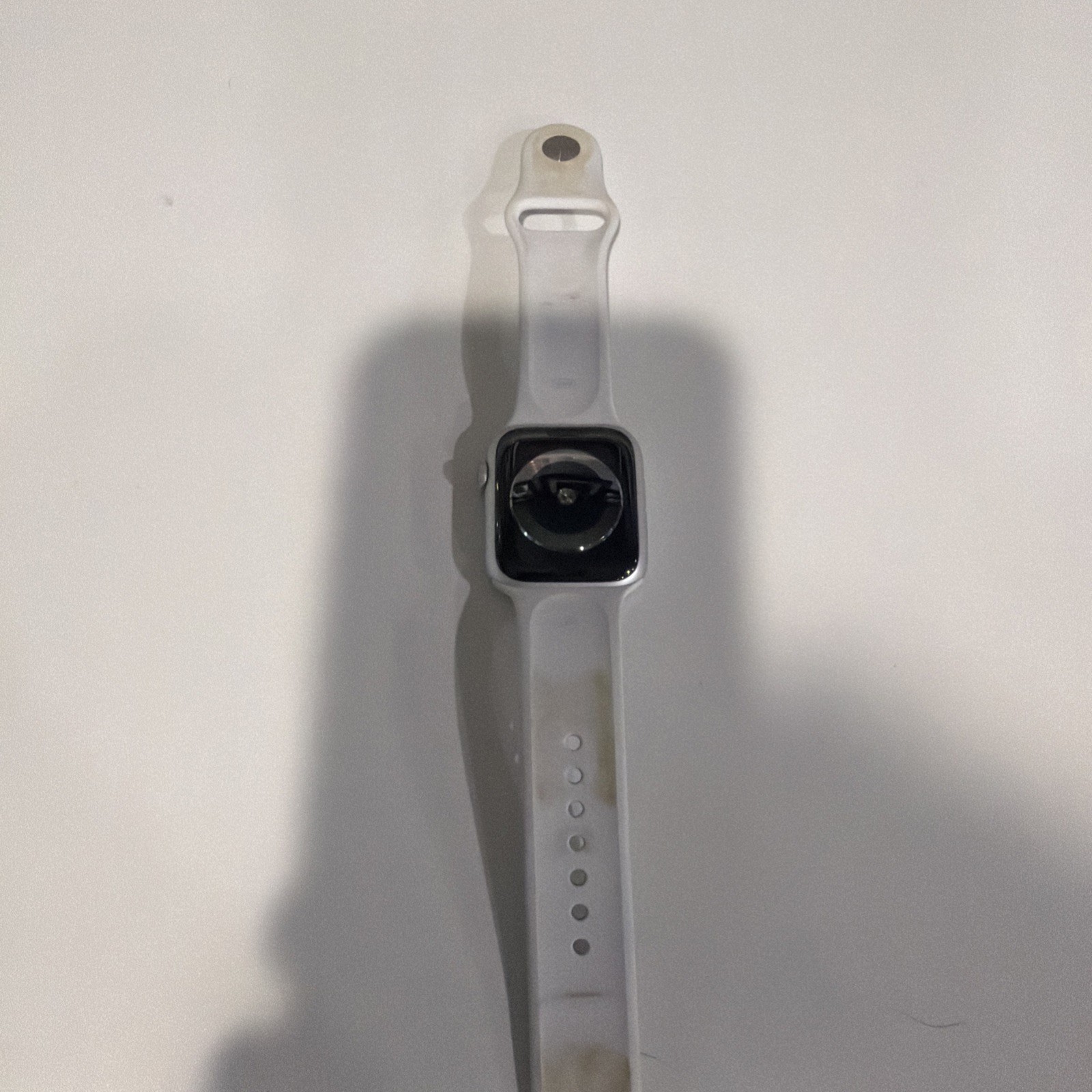 Apple Watch Series 5 44mm Silver Aluminum Case White Sport Band – (MWVD2LLA)