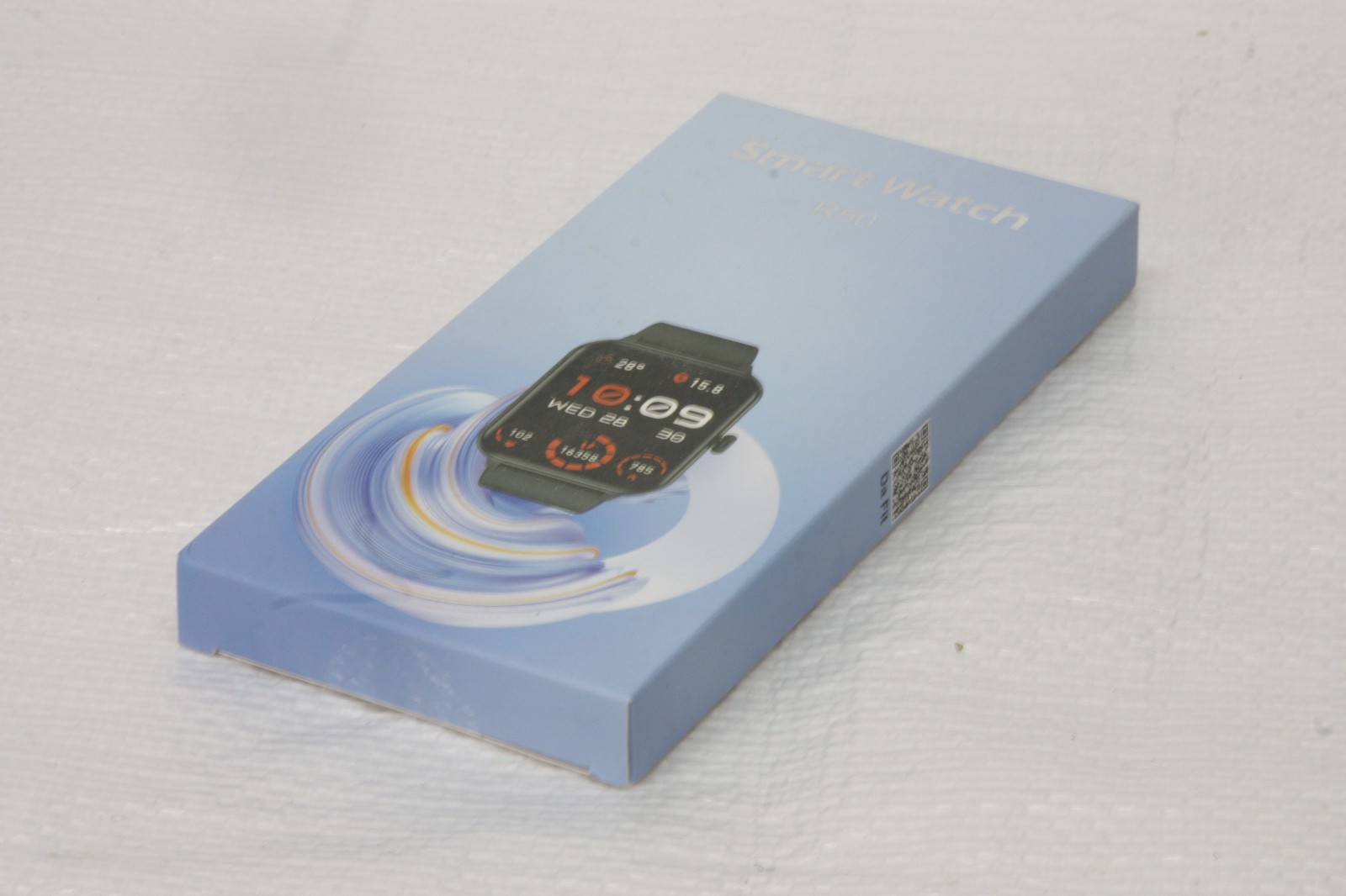 New Old Stock NOS Smart Watch R50 Bluetooth Heart Rate & Fitness Tracker