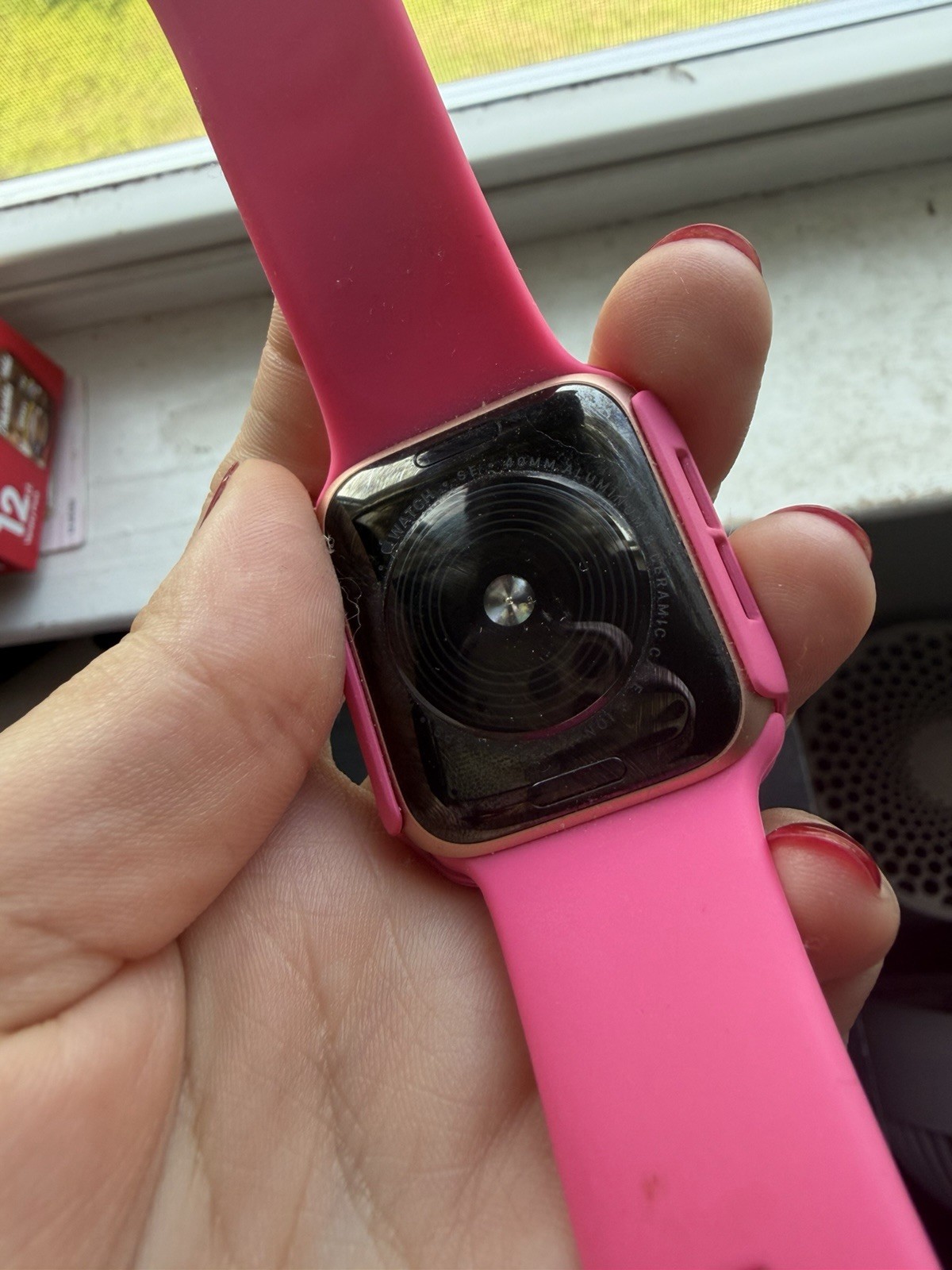APPLE WATCH Series SE 40mm (1st gen) Bluetooth + GPS