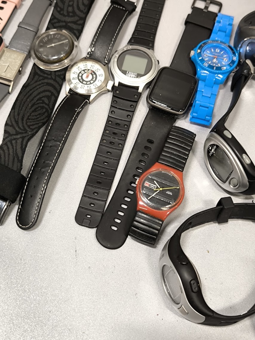 Lot of 20 Assorted Watches – Untested, Mixed Models