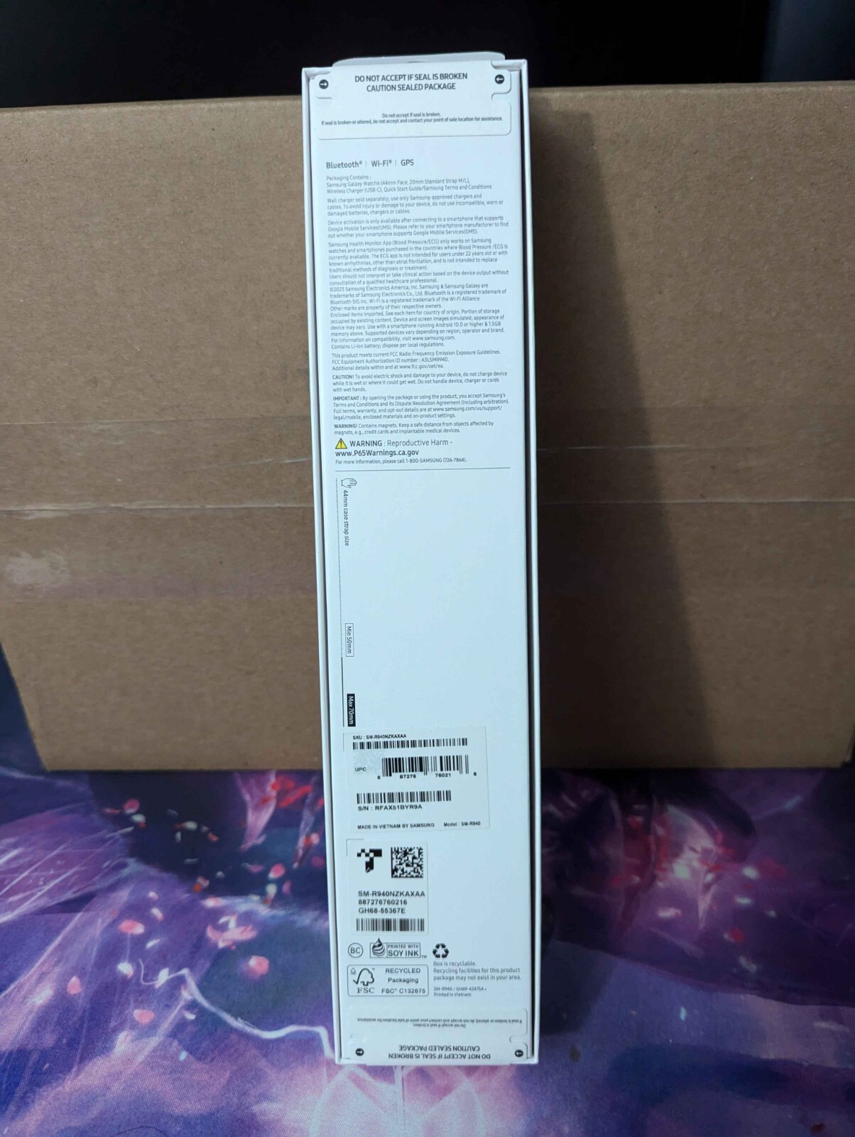 New Unopened Samsung Galaxy Watch6 44mm Aluminum Case Graphite SM-R940NZKAXAA