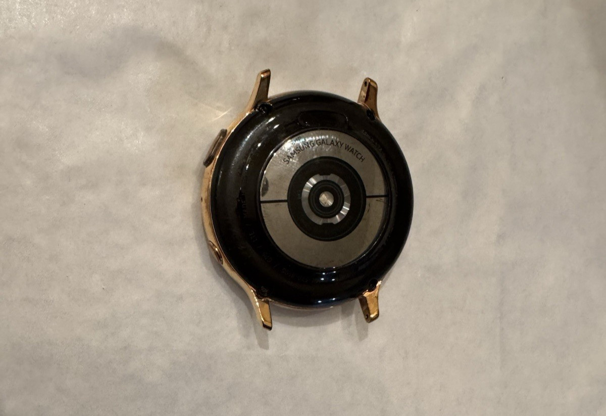 Samsung Galaxy Watch Active 2 SM-R825U Gold LTE Unlocked (Touch-Failed)