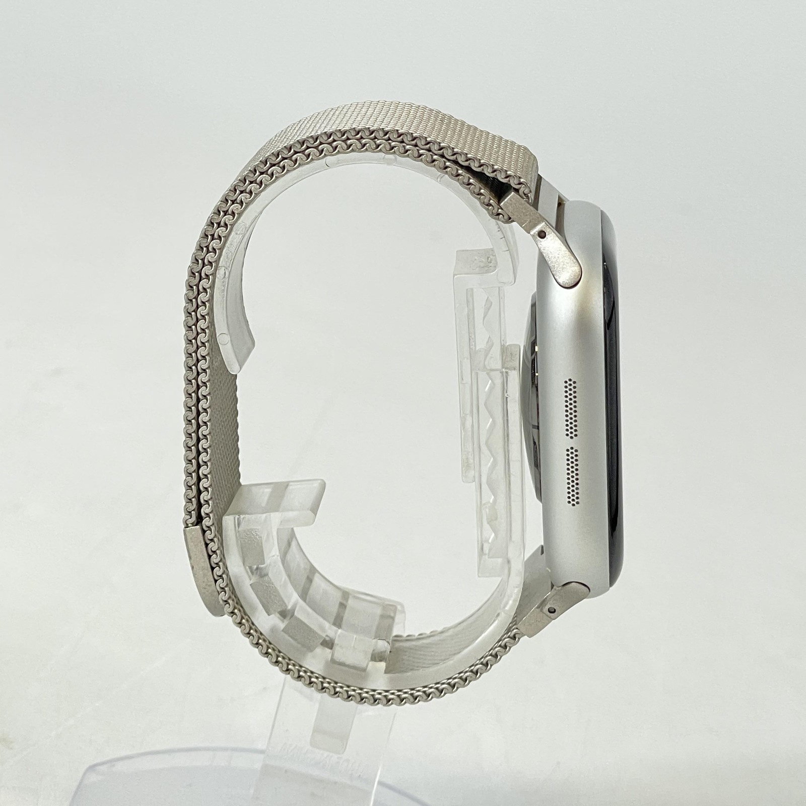 Apple Watch (Series 10) 46mm Silver Aluminum (GPS) w/ Milanese Loop – Excellent