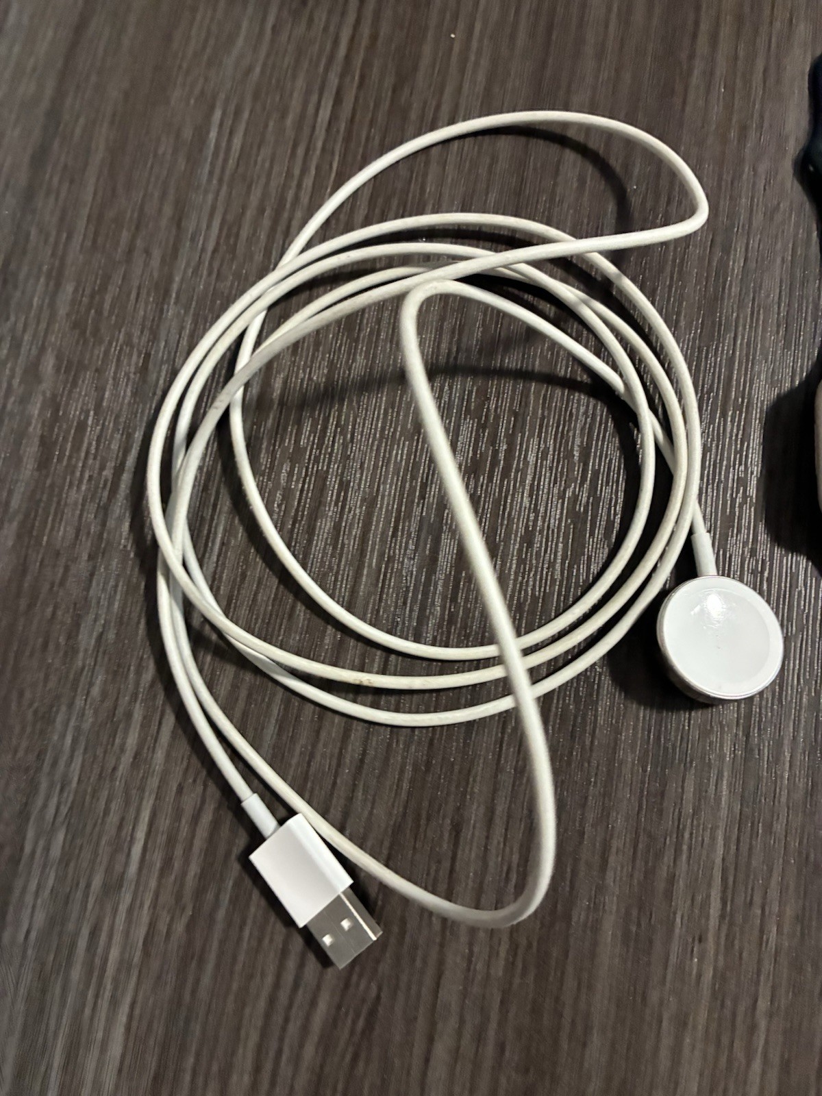Apple Watch 40mm Silver Aluminum Case Black Silicone Band GPS
