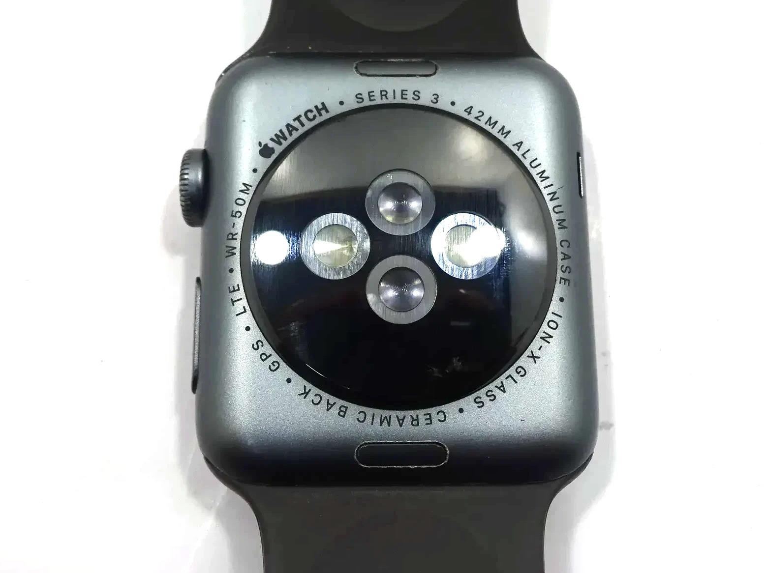 APPLE Watch Series 3 GPS LTE – 42MM Aluminum Case A1861 – Black