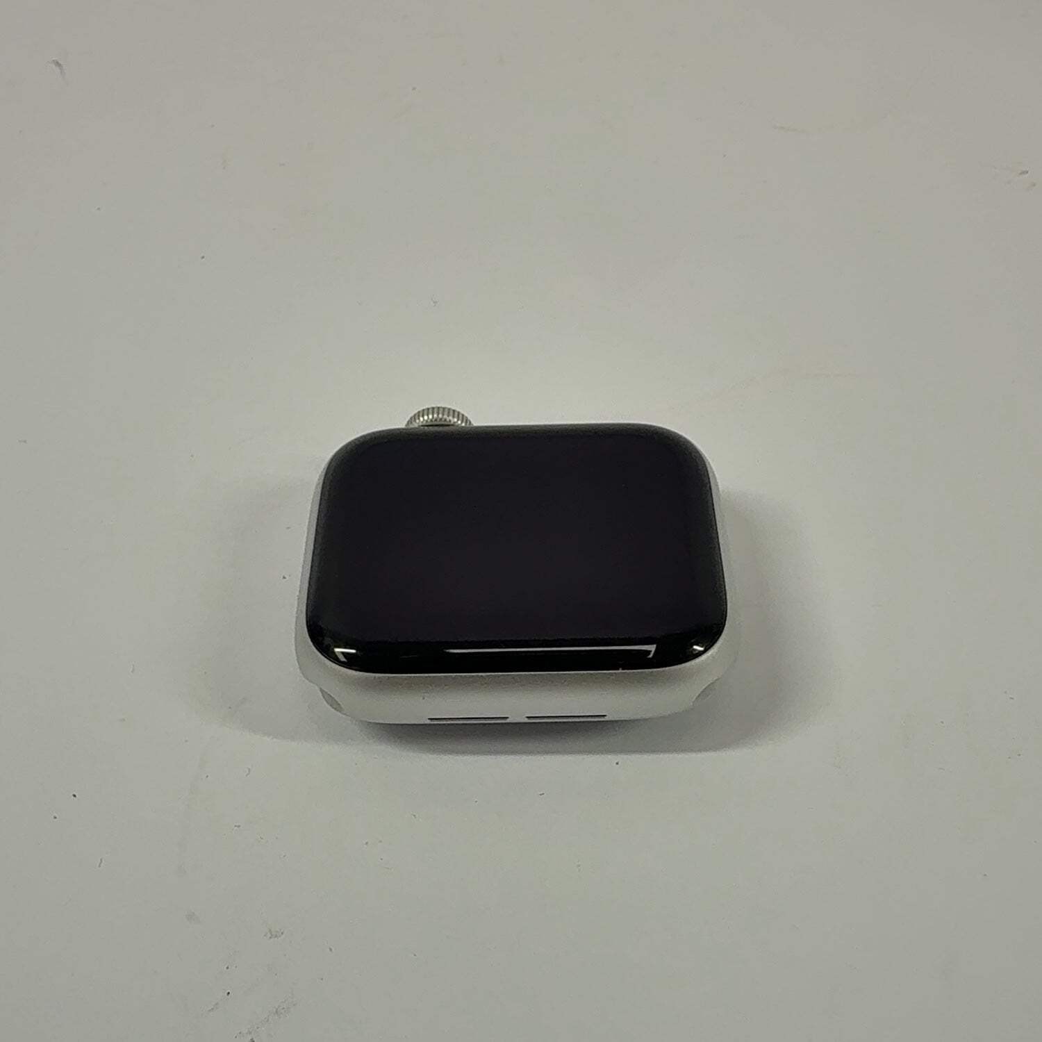 Unlocked Apple Watch SE 2nd Gen 40MM Silver Aluminum MNTN3LL/A Face Only