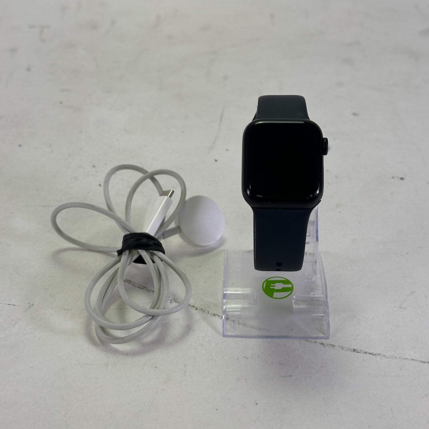 Unlocked Apple Watch SE 2nd Gen 40MM Midnight Aluminum Black Sport Band