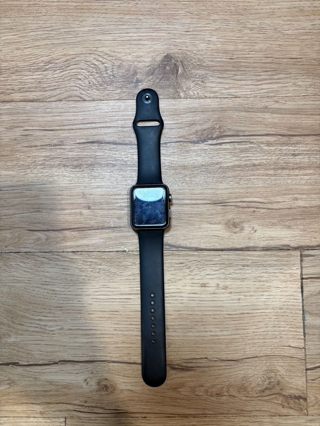 Apple Watch Series 3 42mm Aluminum Case with Black Sport Band