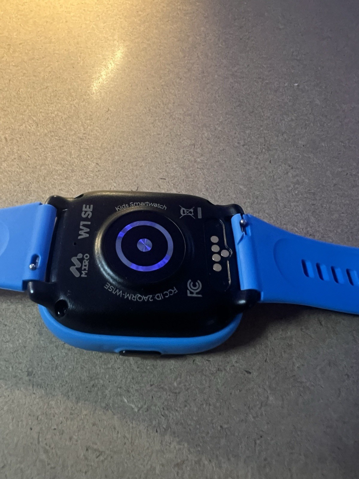 Miro W1 SE Kids Smartwatch GPS Tracker Call Text – Worn once 64MB 128MB RTOS