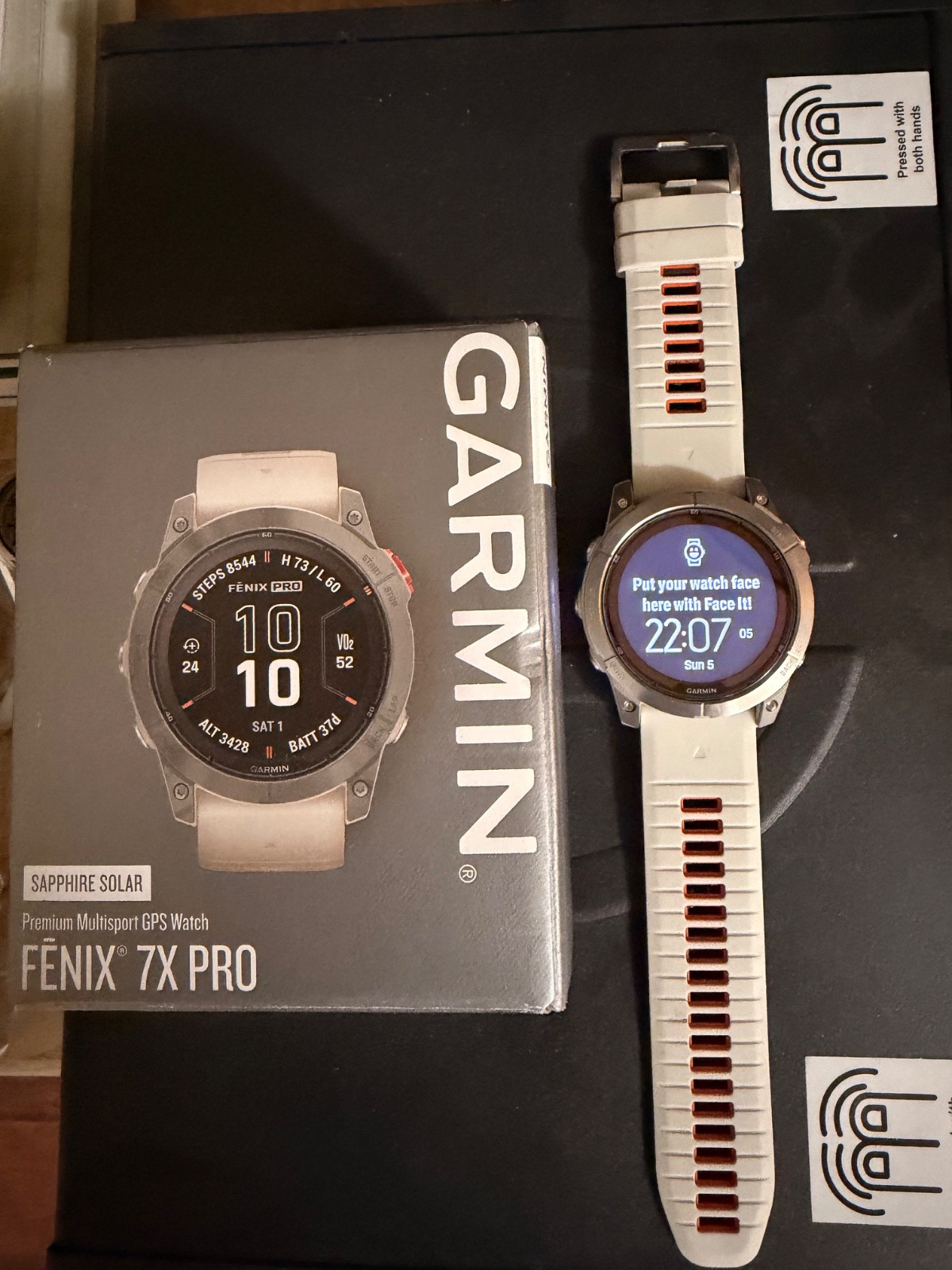 Garmin fēnix 7X Pro Sapphire Solar, Multisport GPS Smartwatch, Built-in Flashlig